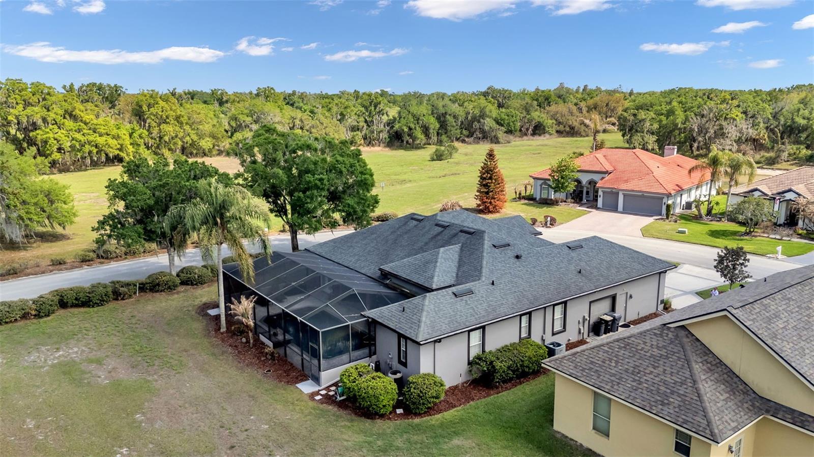 FAIRWAY OAKS FIRST ADD - Residential