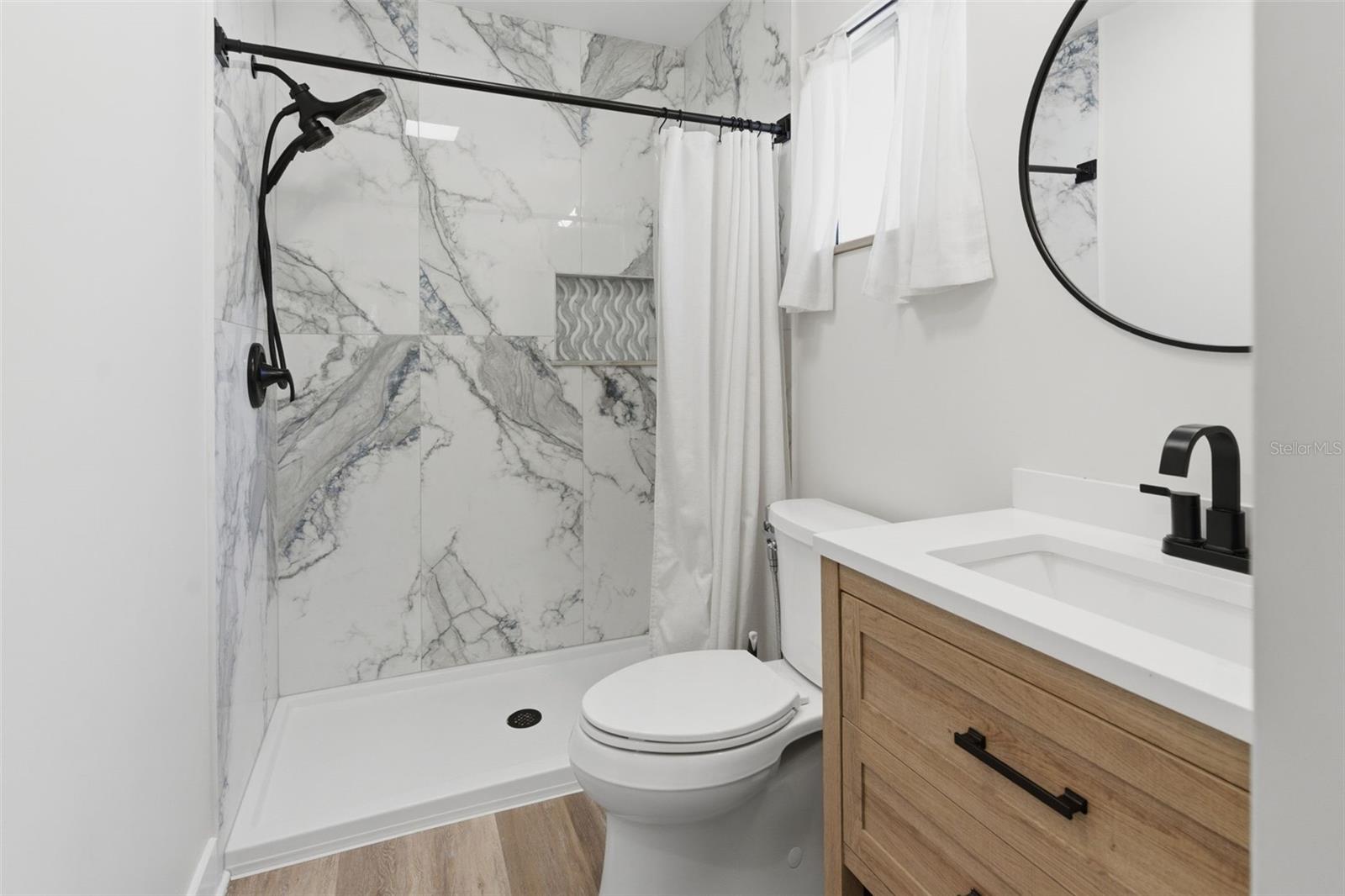 RAMBLEWOOD - Residential