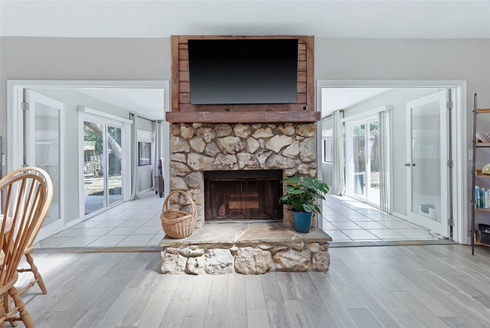 RAMBLEWOOD - Residential