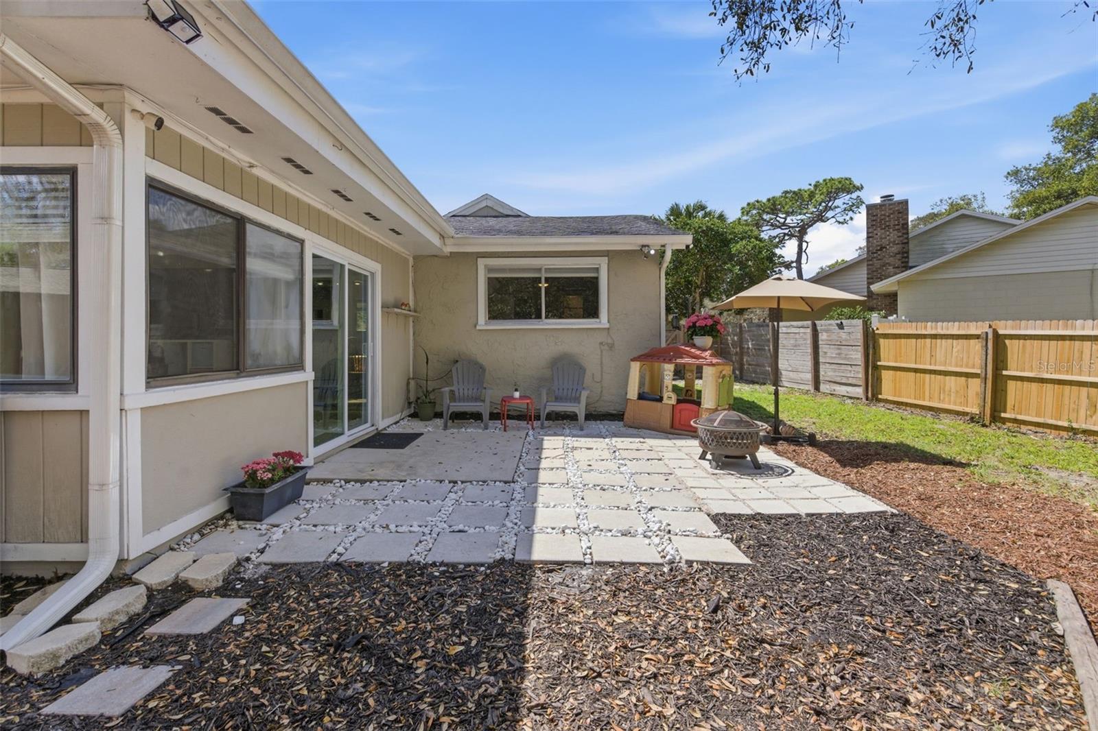 RAMBLEWOOD - Residential