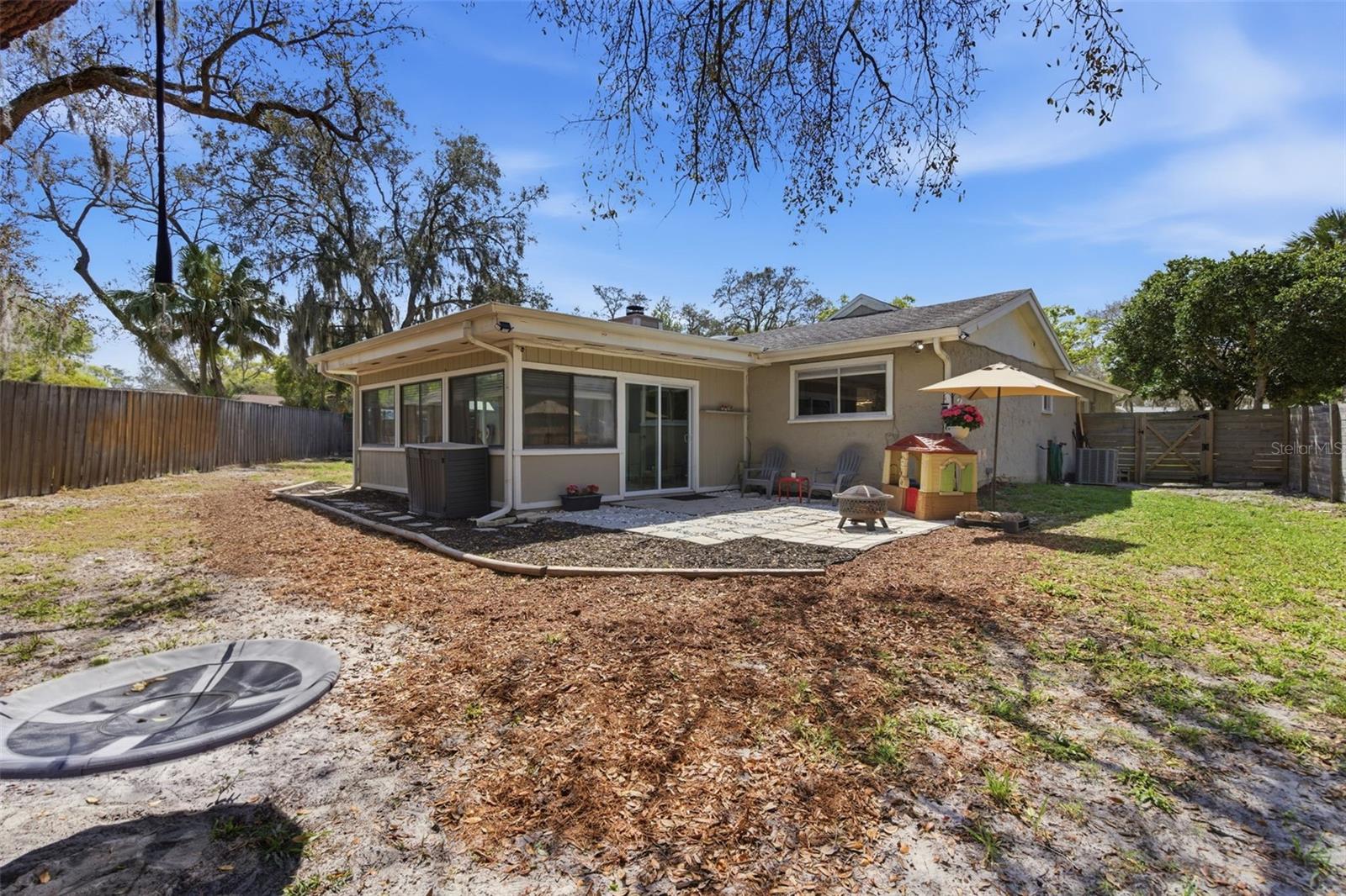 RAMBLEWOOD - Residential