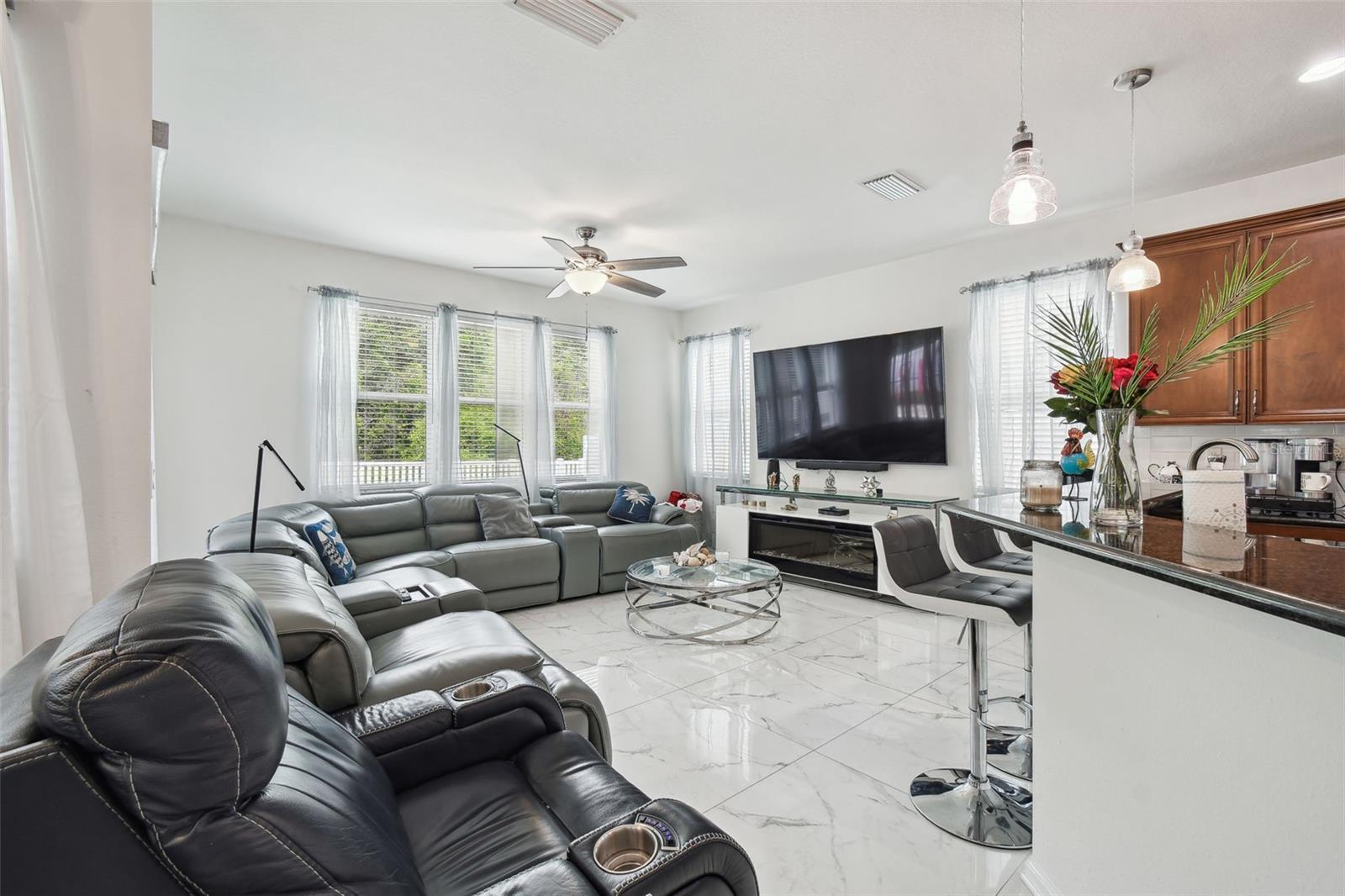 LAKESHORE RANCH PH I - Residential