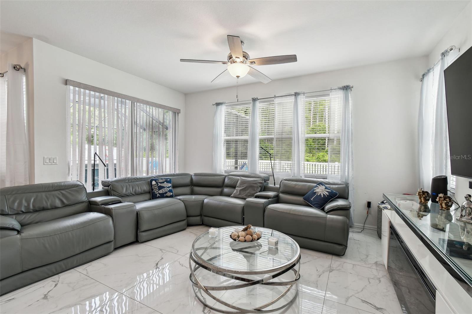 LAKESHORE RANCH PH I - Residential