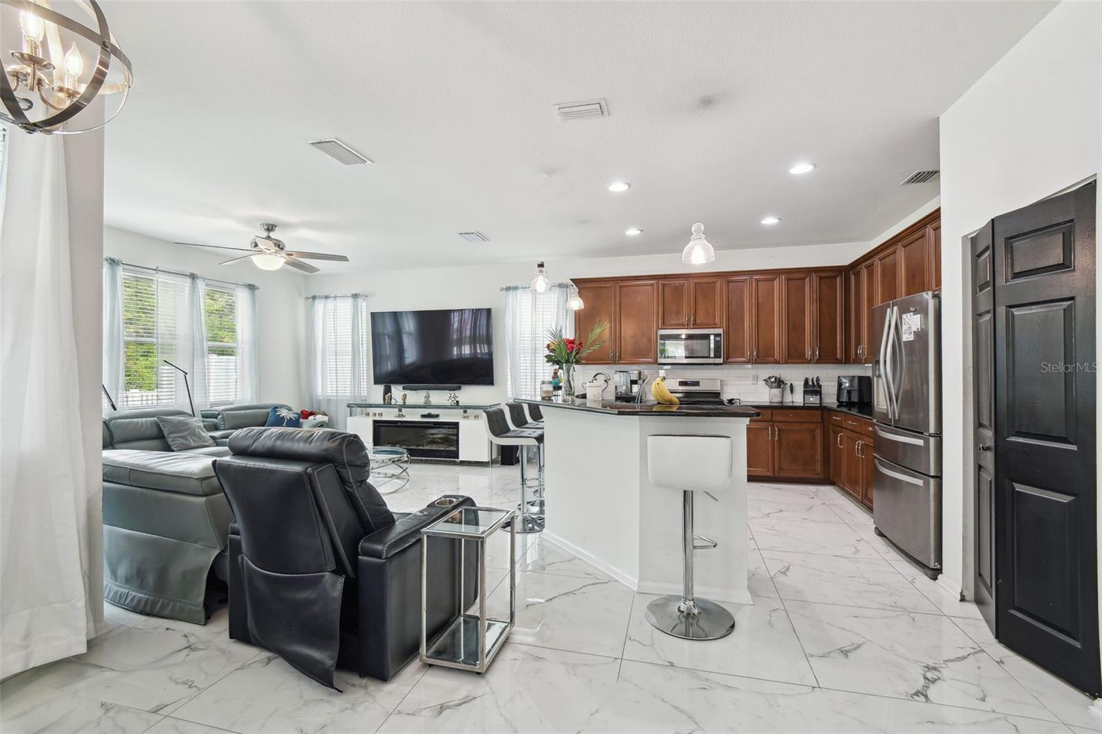 LAKESHORE RANCH PH I - Residential