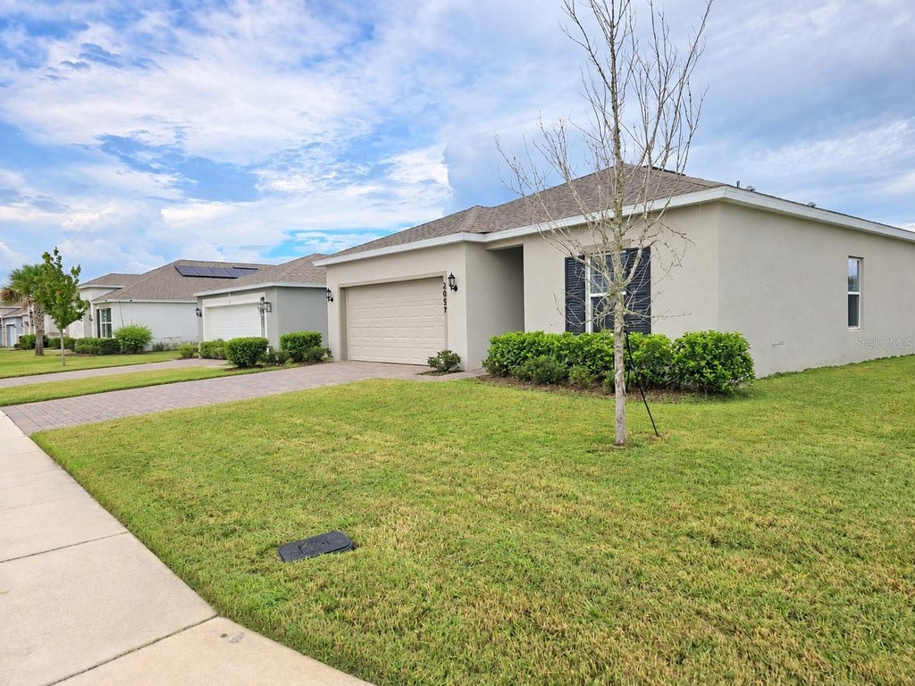 Photo of 2057 Havasu Falls Drive, Deland, FL 32724 (MLS # V4951397)