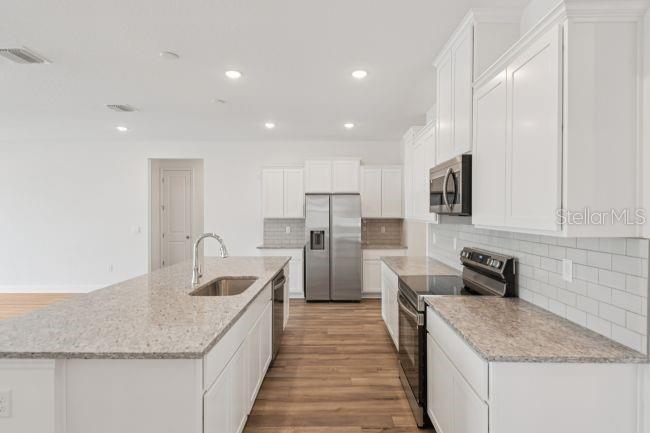 10 ASTERS COURT