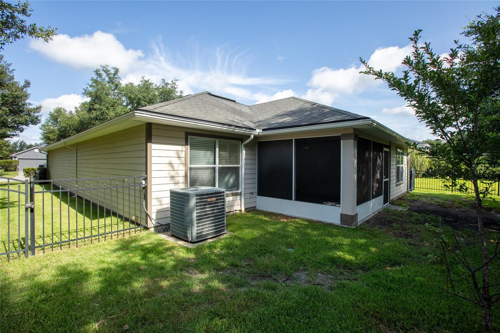 8123 NW 51ST DRIVE