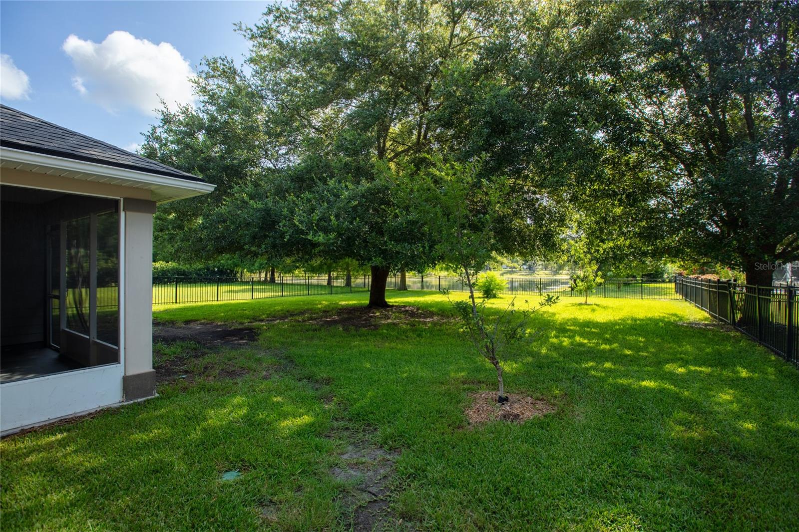 8123 NW 51ST DRIVE