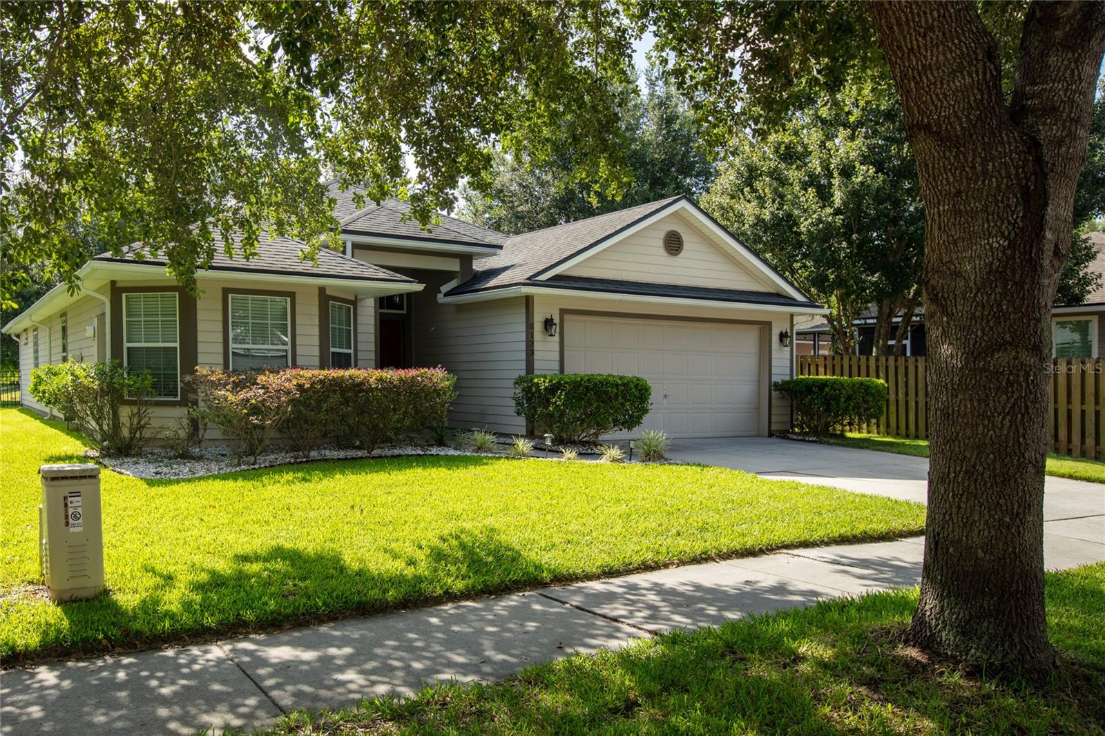 8123 NW 51ST DRIVE