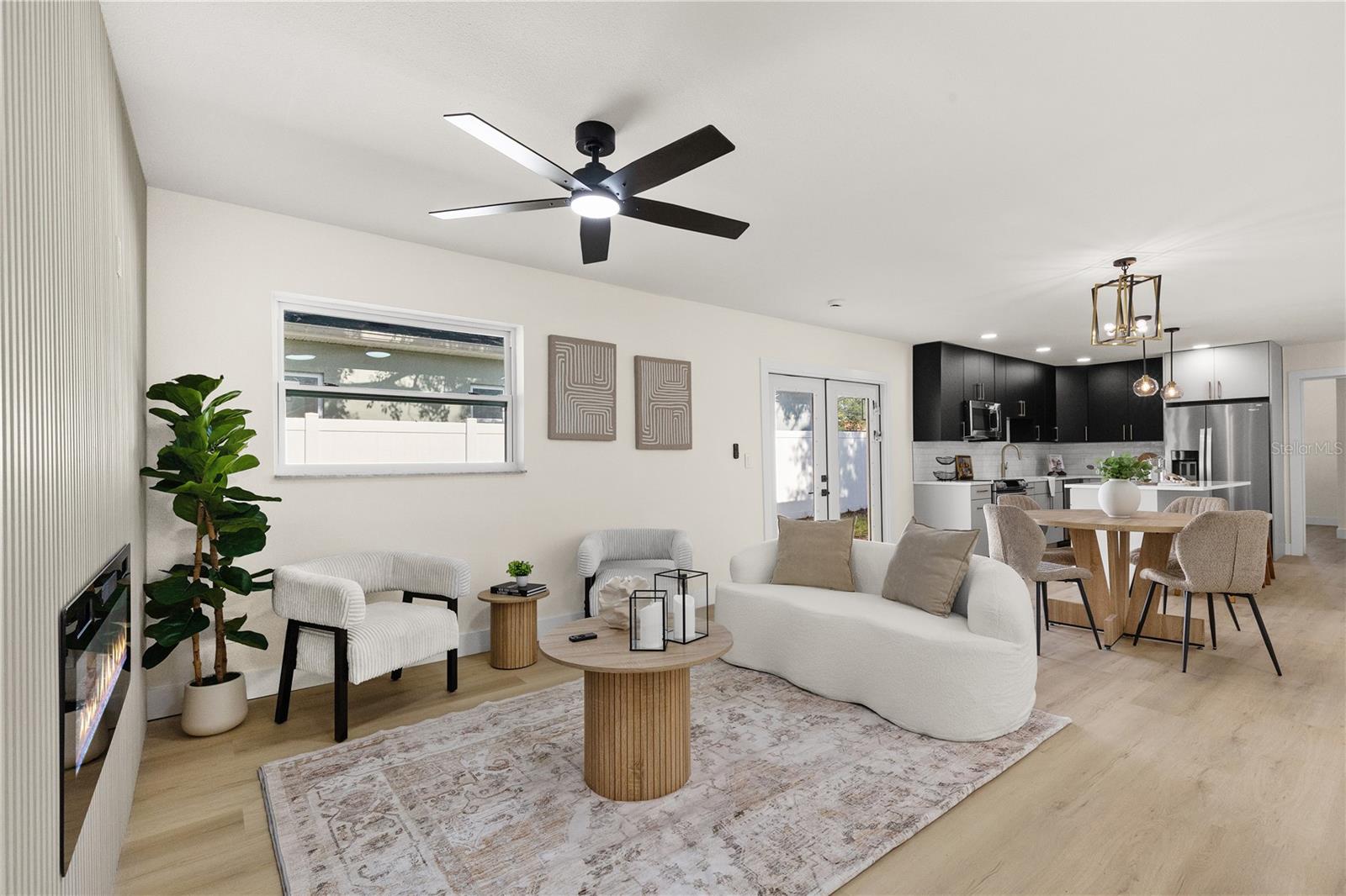 RIVERSIDE FIRST ADDITION  TO WEST - Residential