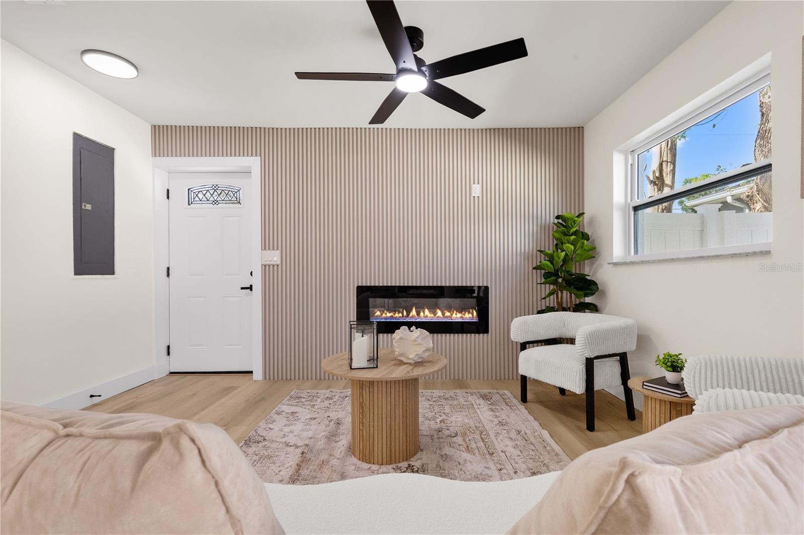 RIVERSIDE FIRST ADDITION  TO WEST - Residential