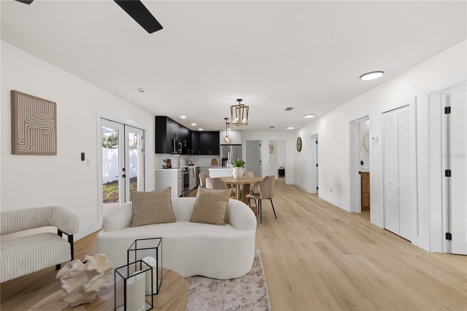 RIVERSIDE FIRST ADDITION  TO WEST - Residential