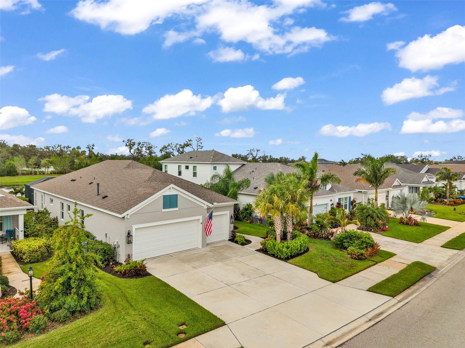 10703 FALLING LEAF COURT