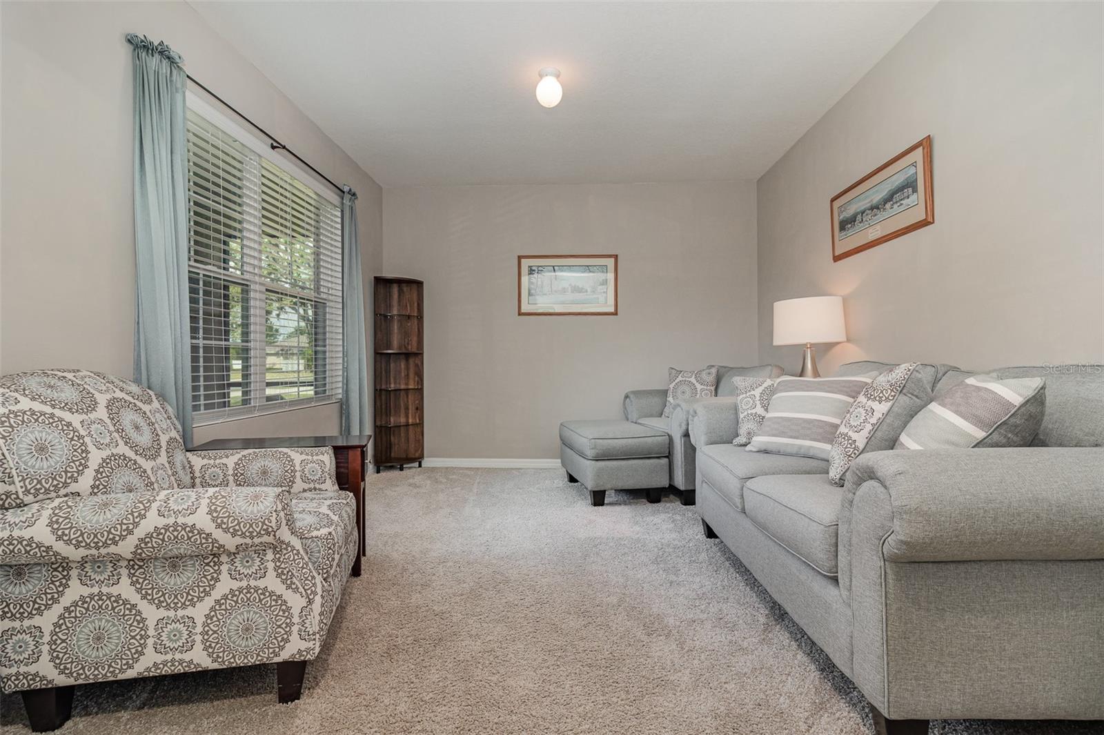 9731 PEPPER TREE TRAIL