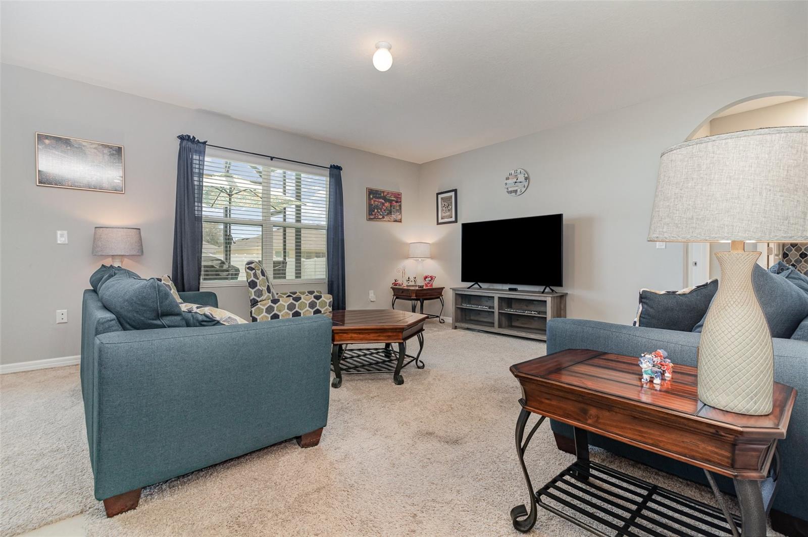 9731 PEPPER TREE TRAIL
