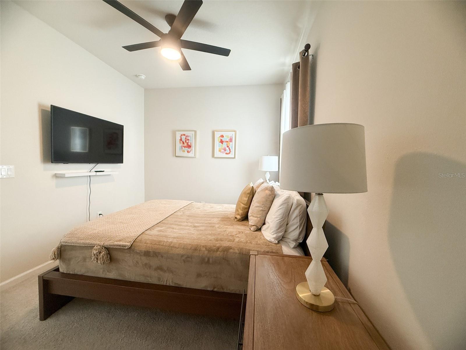 SANCTUARY/LKS/WINDERMERE - Residential Lease