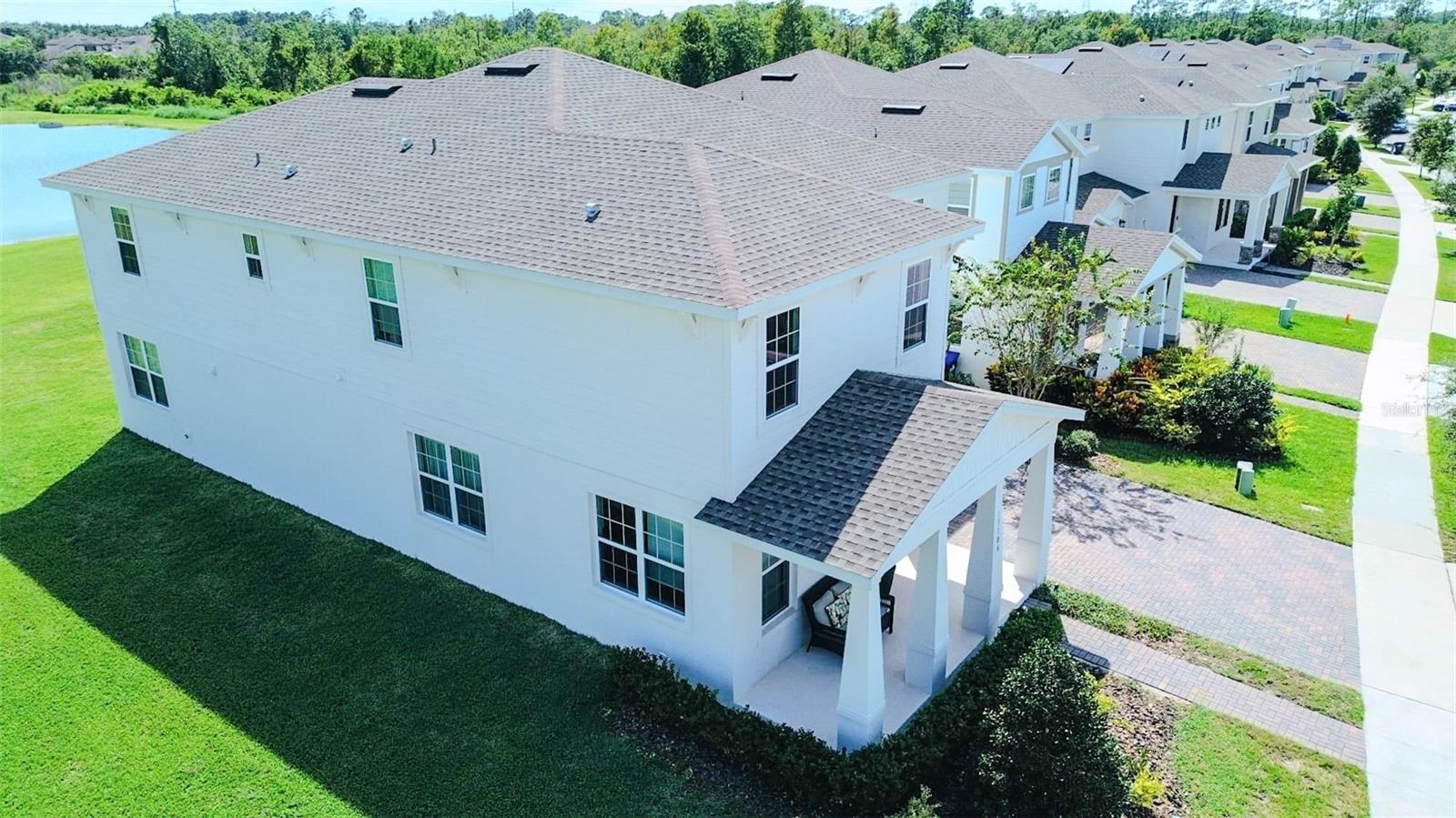 SANCTUARY/LKS/WINDERMERE - Residential Lease