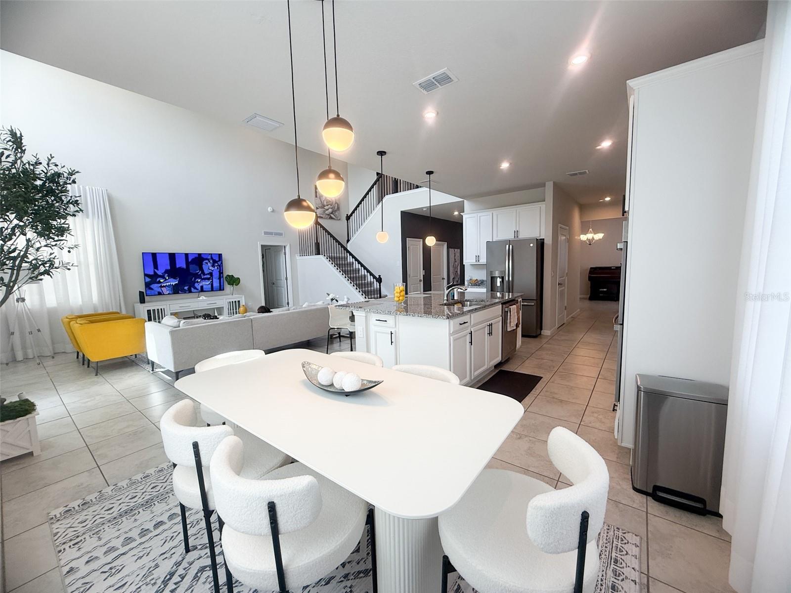 SANCTUARY/LKS/WINDERMERE - Residential Lease