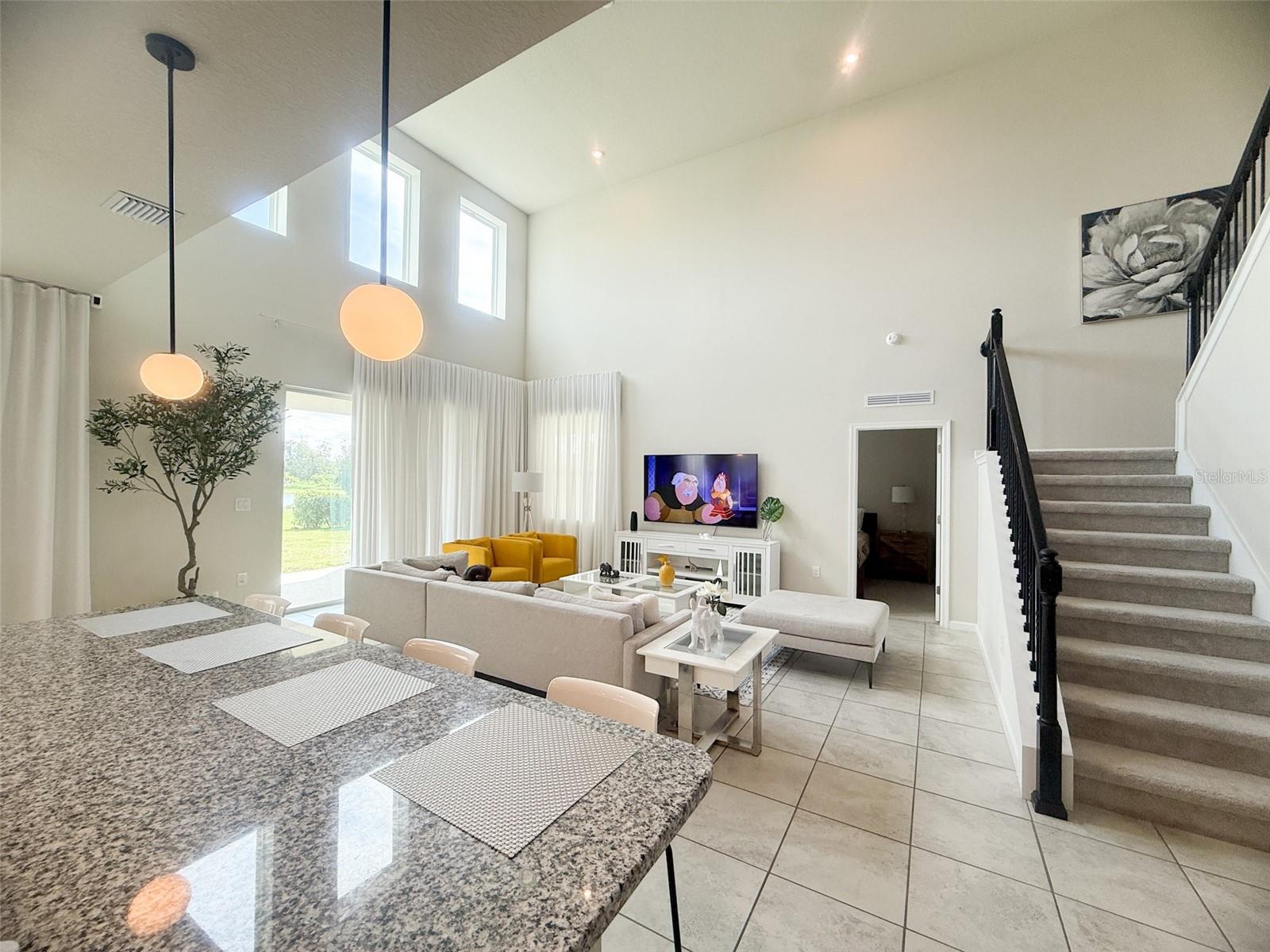 SANCTUARY/LKS/WINDERMERE - Residential Lease