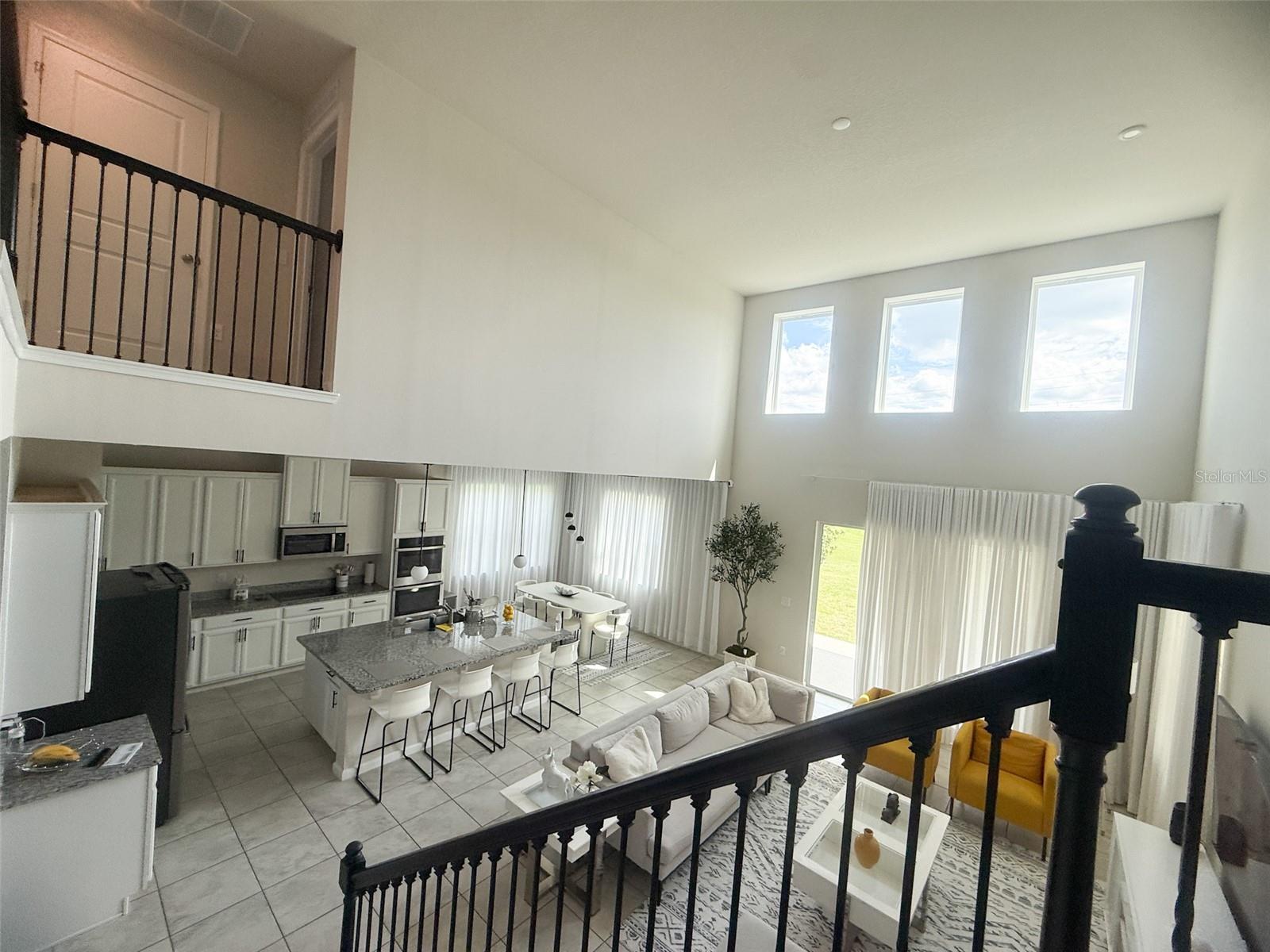 SANCTUARY/LKS/WINDERMERE - Residential Lease