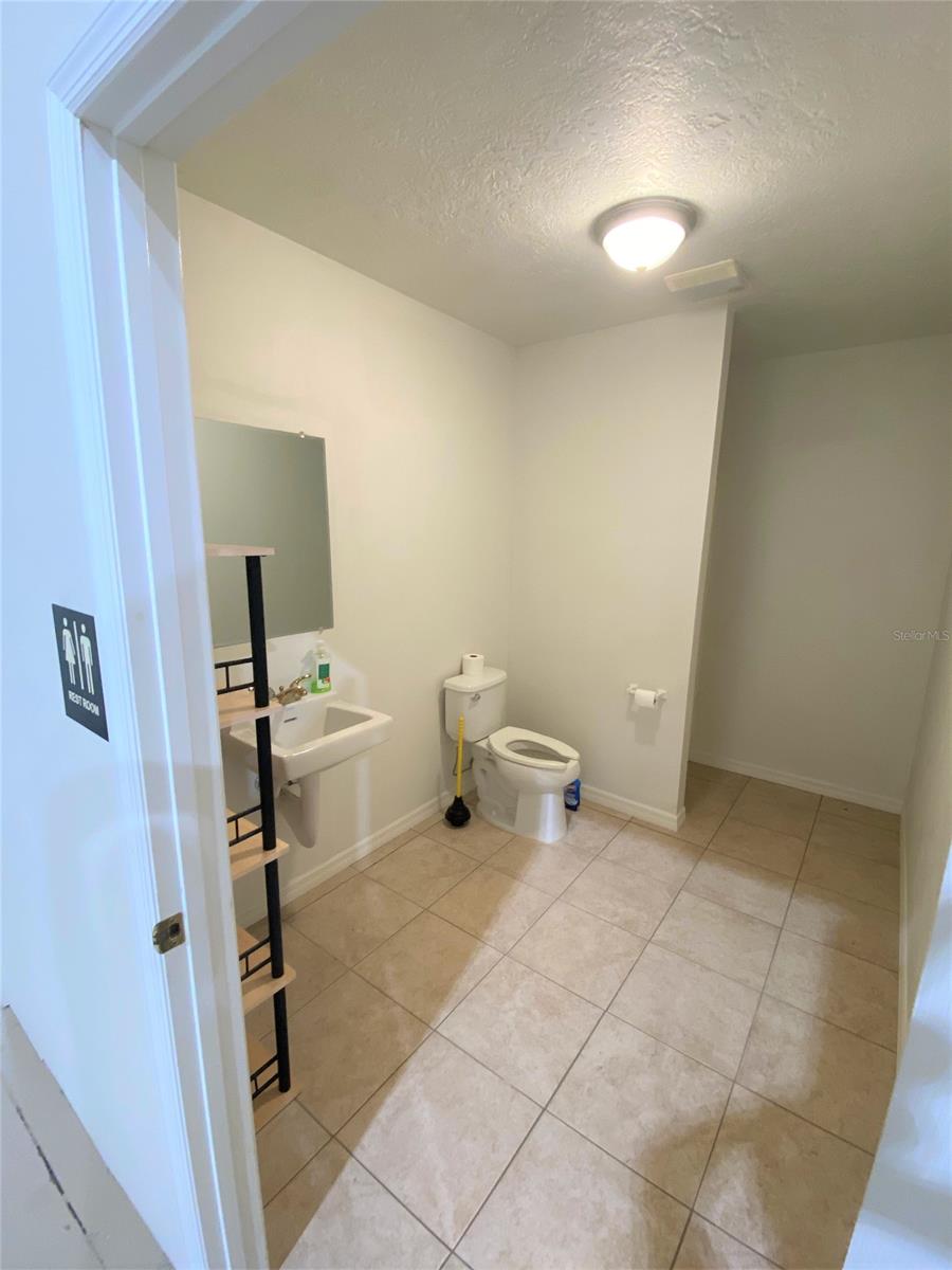 Park Center 01 Condo - Commercial Sale