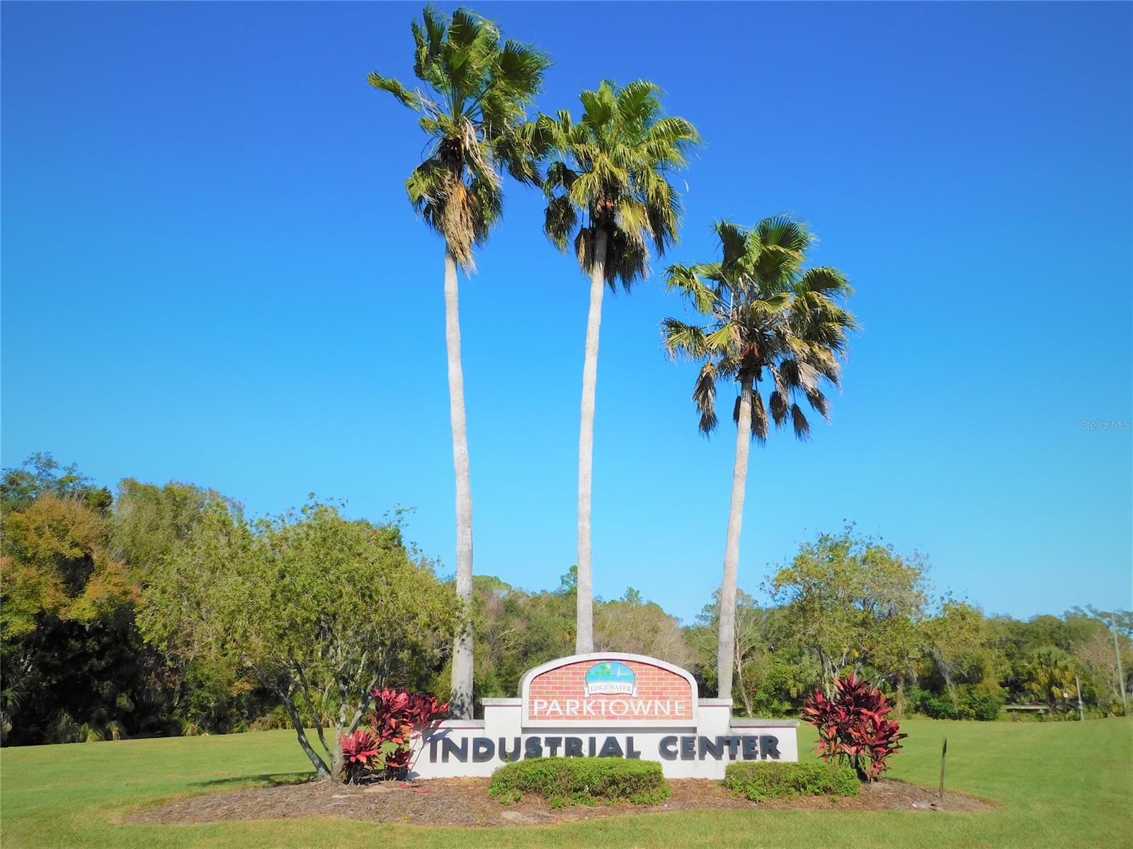 Park Center 01 Condo - Commercial Sale