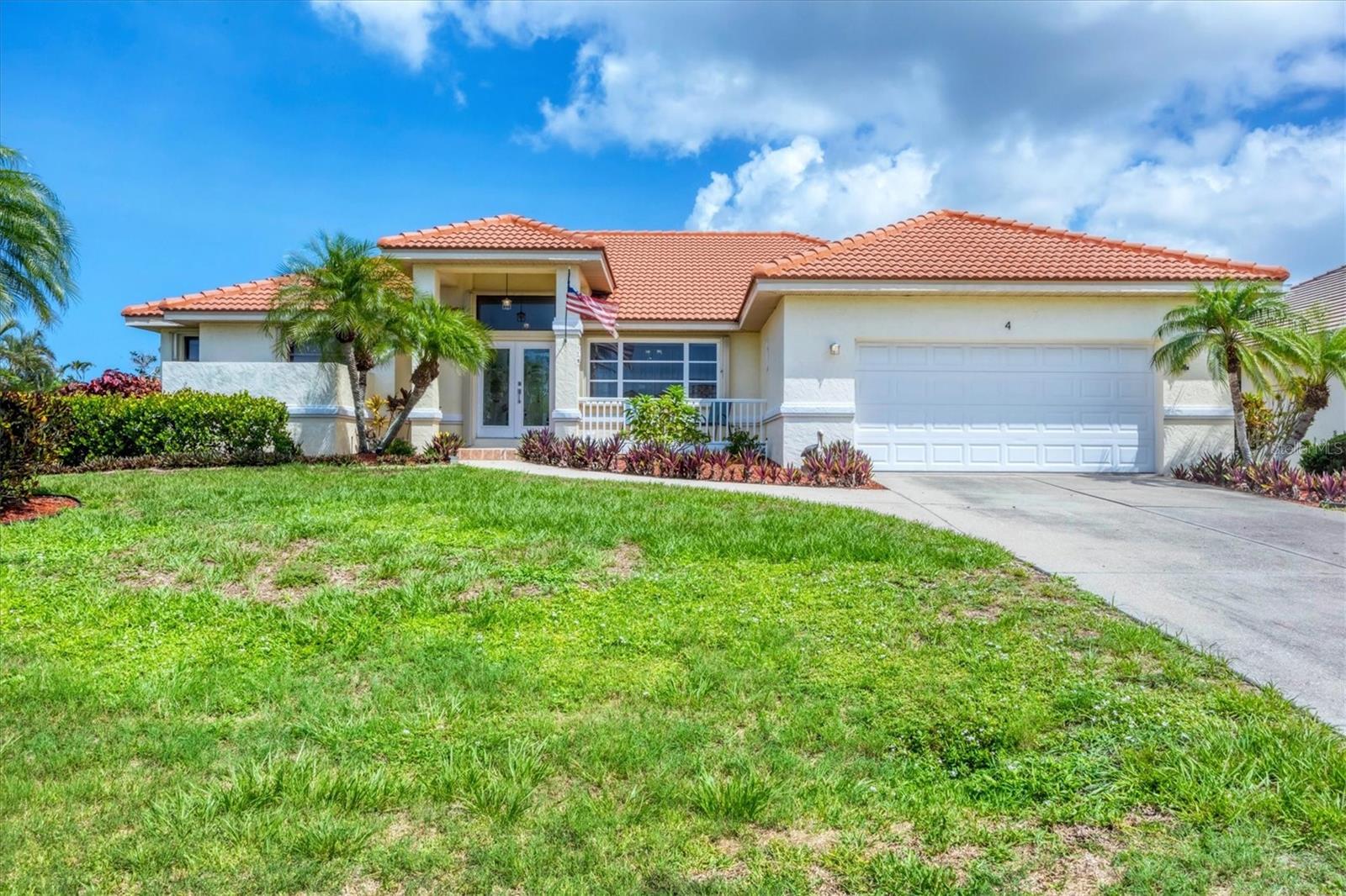 4 LEEWARD DRIVE