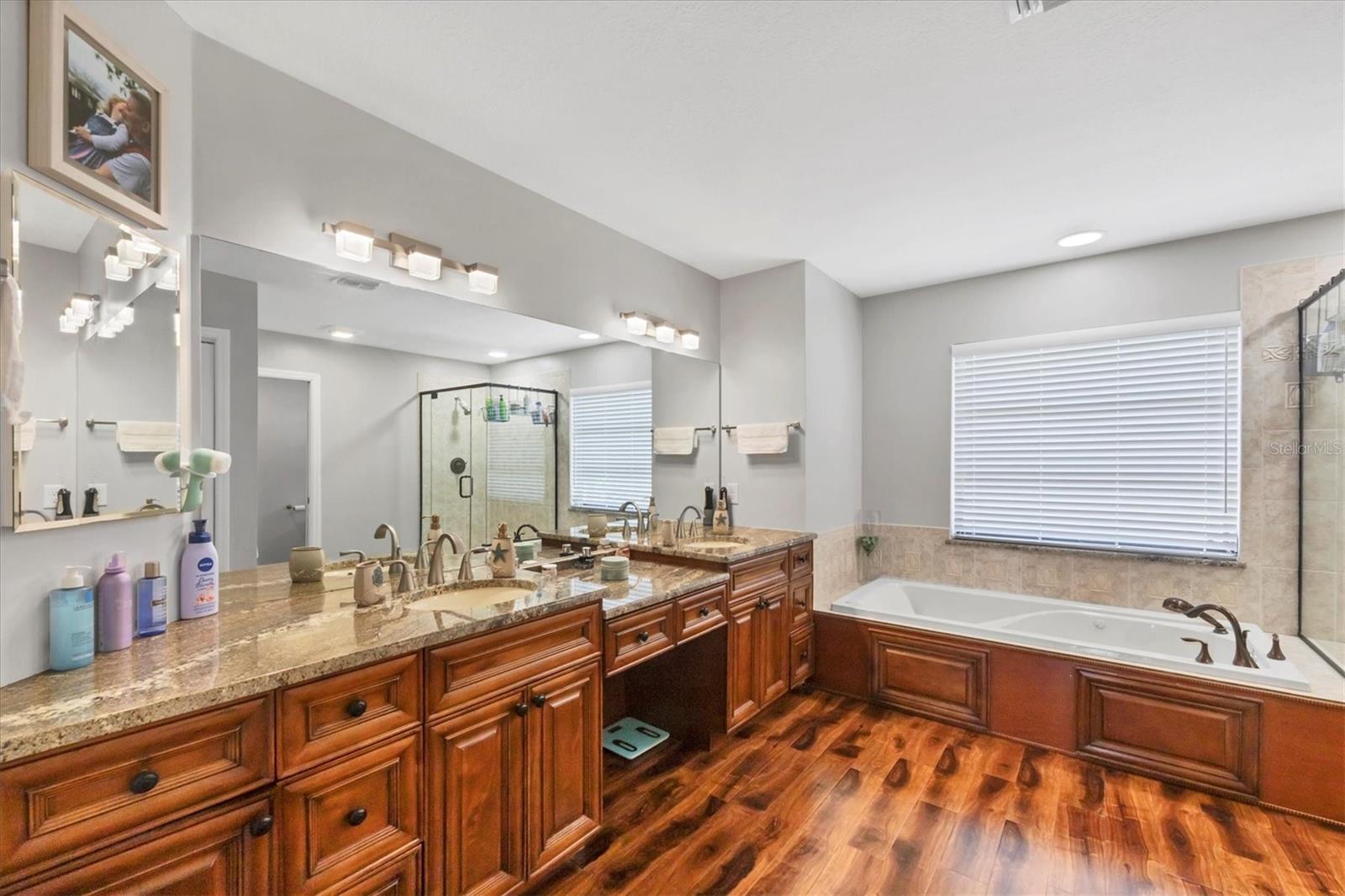 CAPE HAZE WINDWARD - Residential