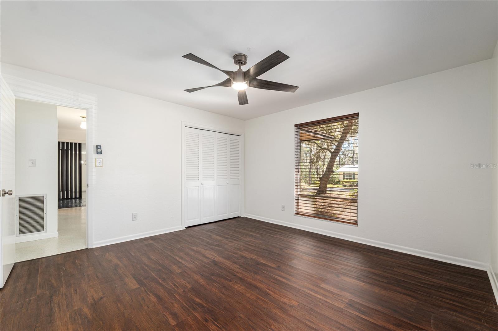 RIDGEWOOD - Residential