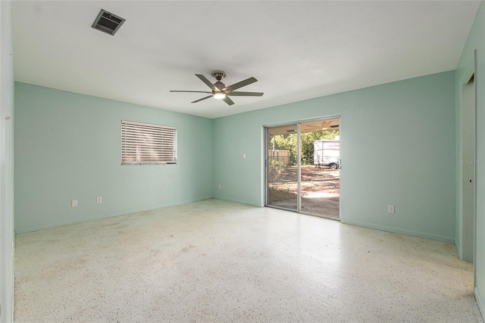 RIDGEWOOD - Residential