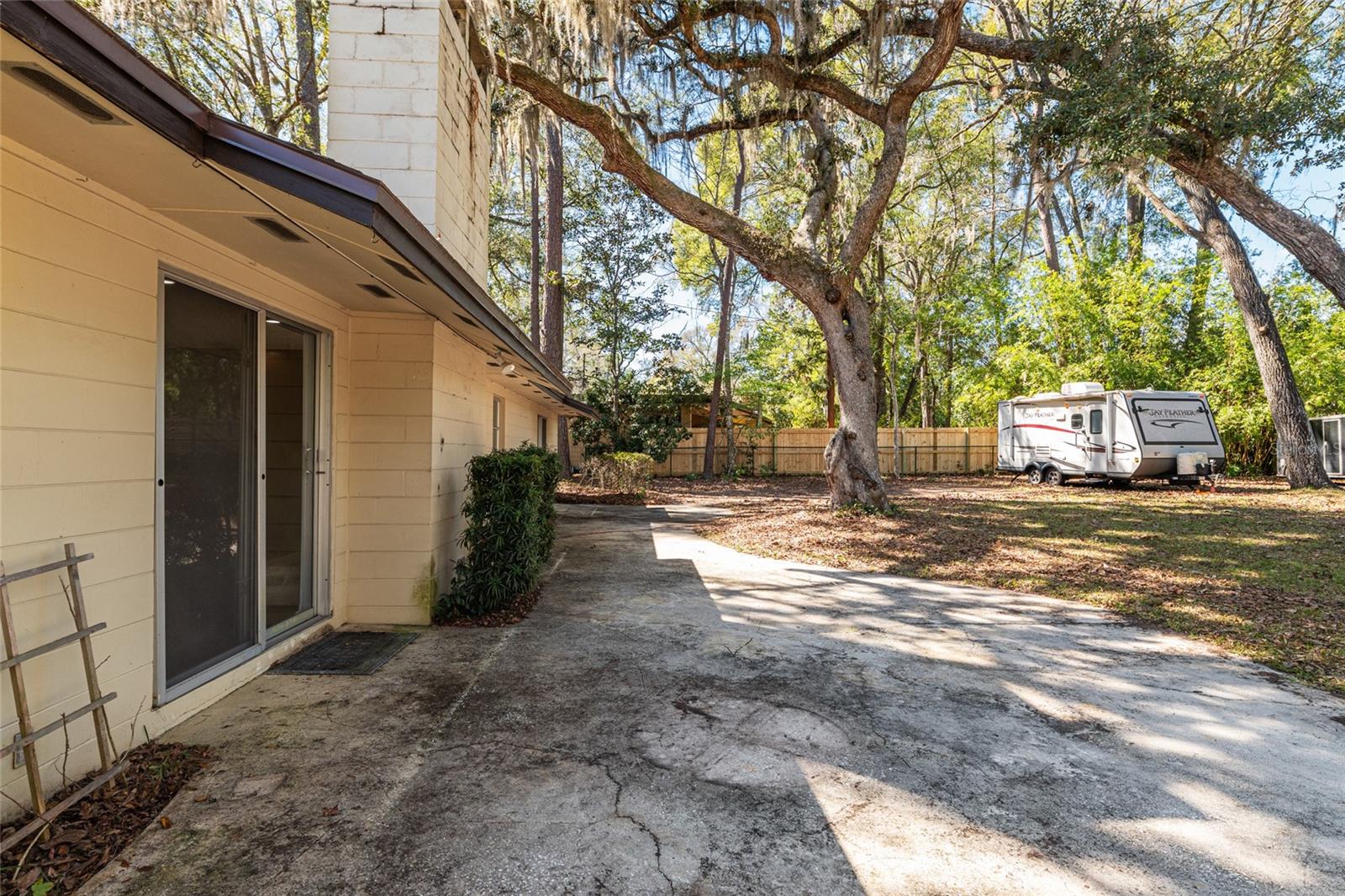 RIDGEWOOD - Residential