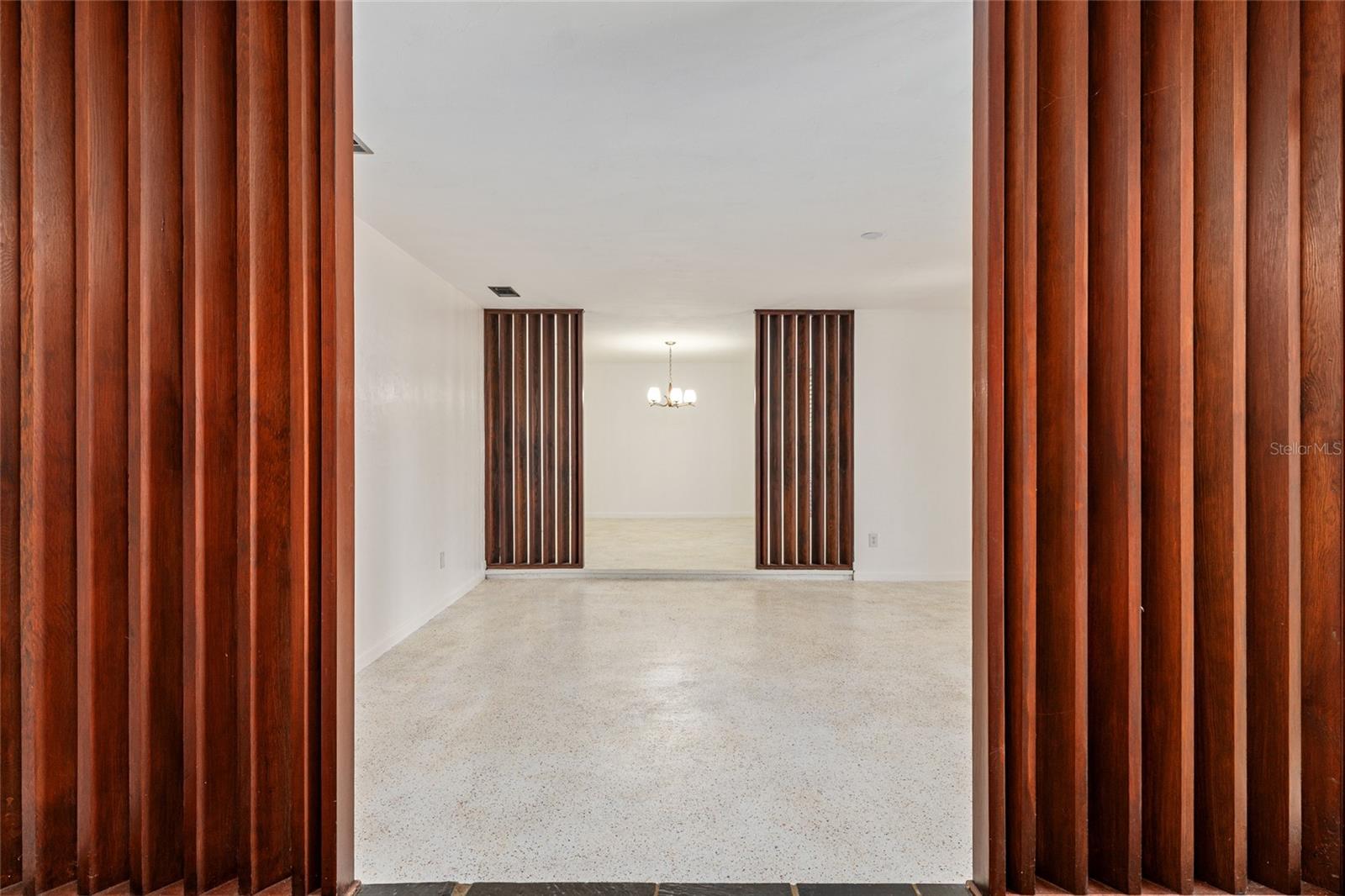 RIDGEWOOD - Residential