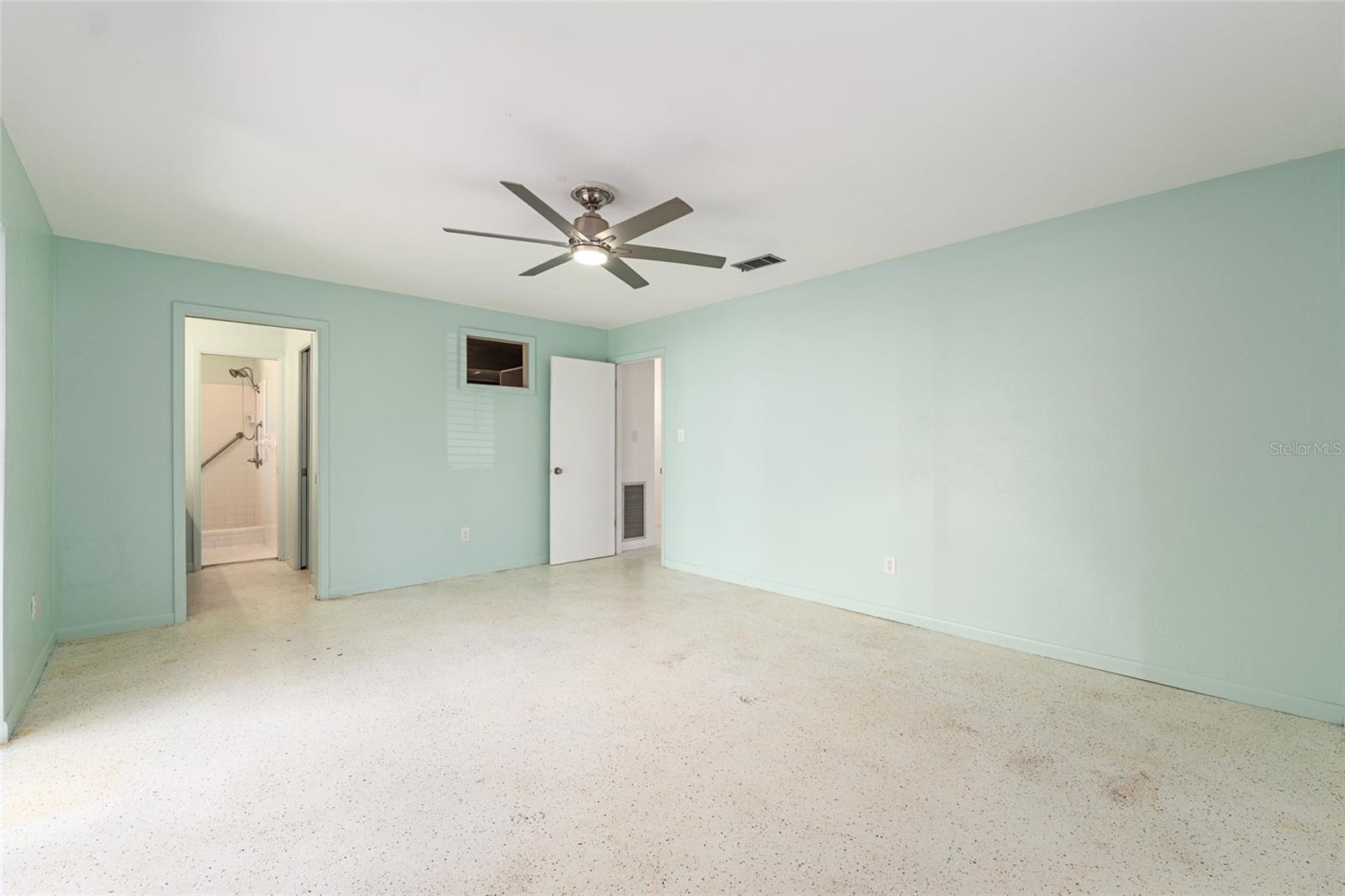 RIDGEWOOD - Residential