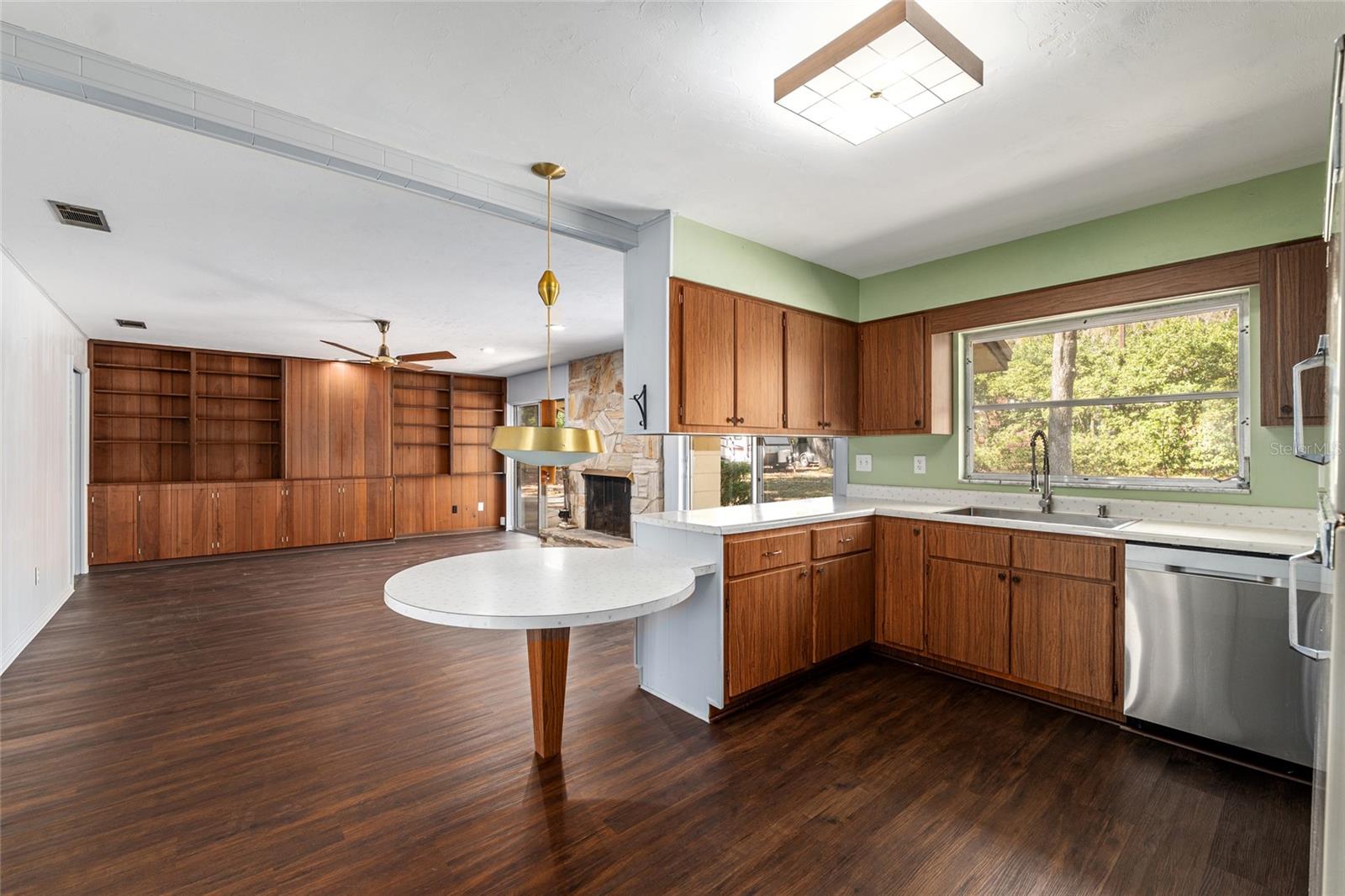 RIDGEWOOD - Residential