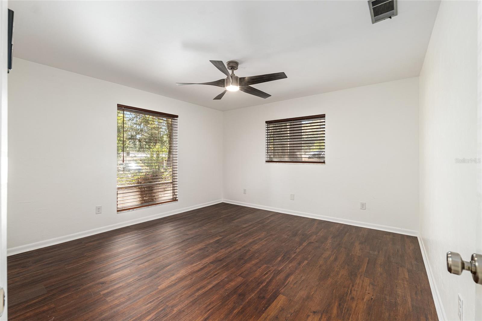 RIDGEWOOD - Residential