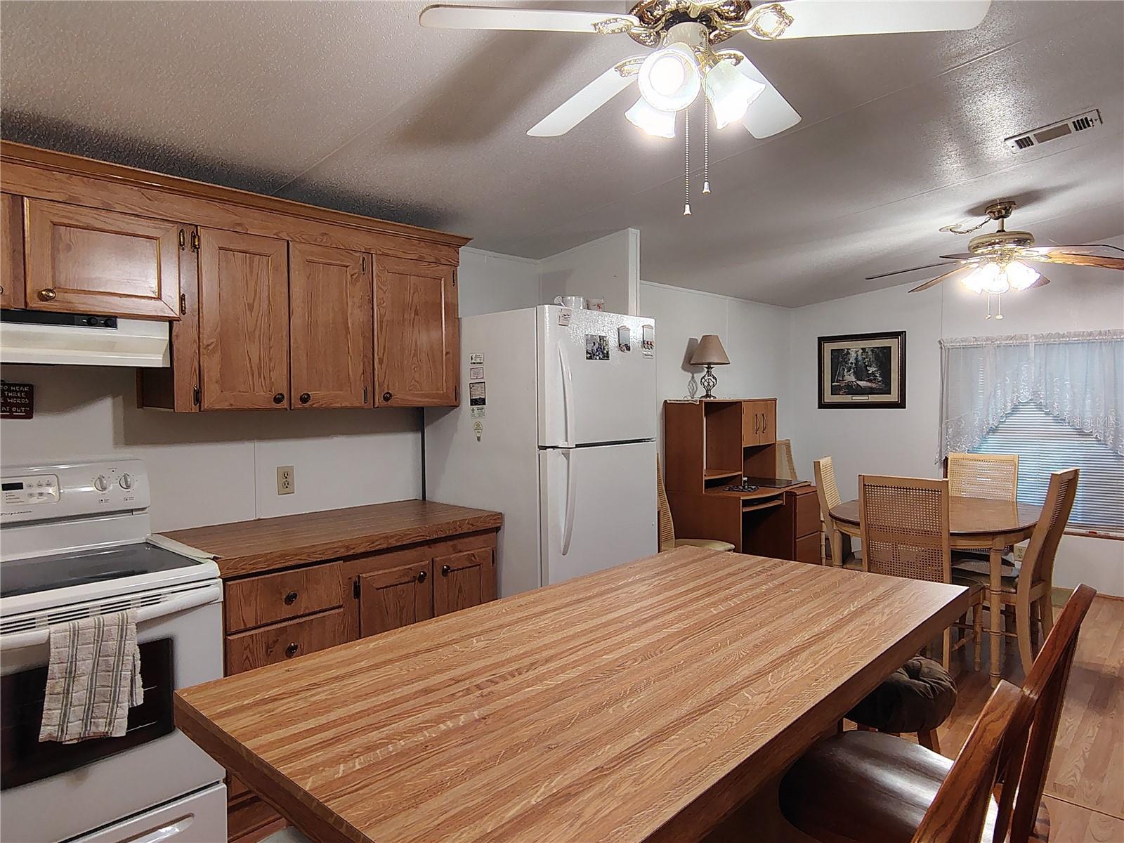 RIVER EDGE ESTATES - Residential