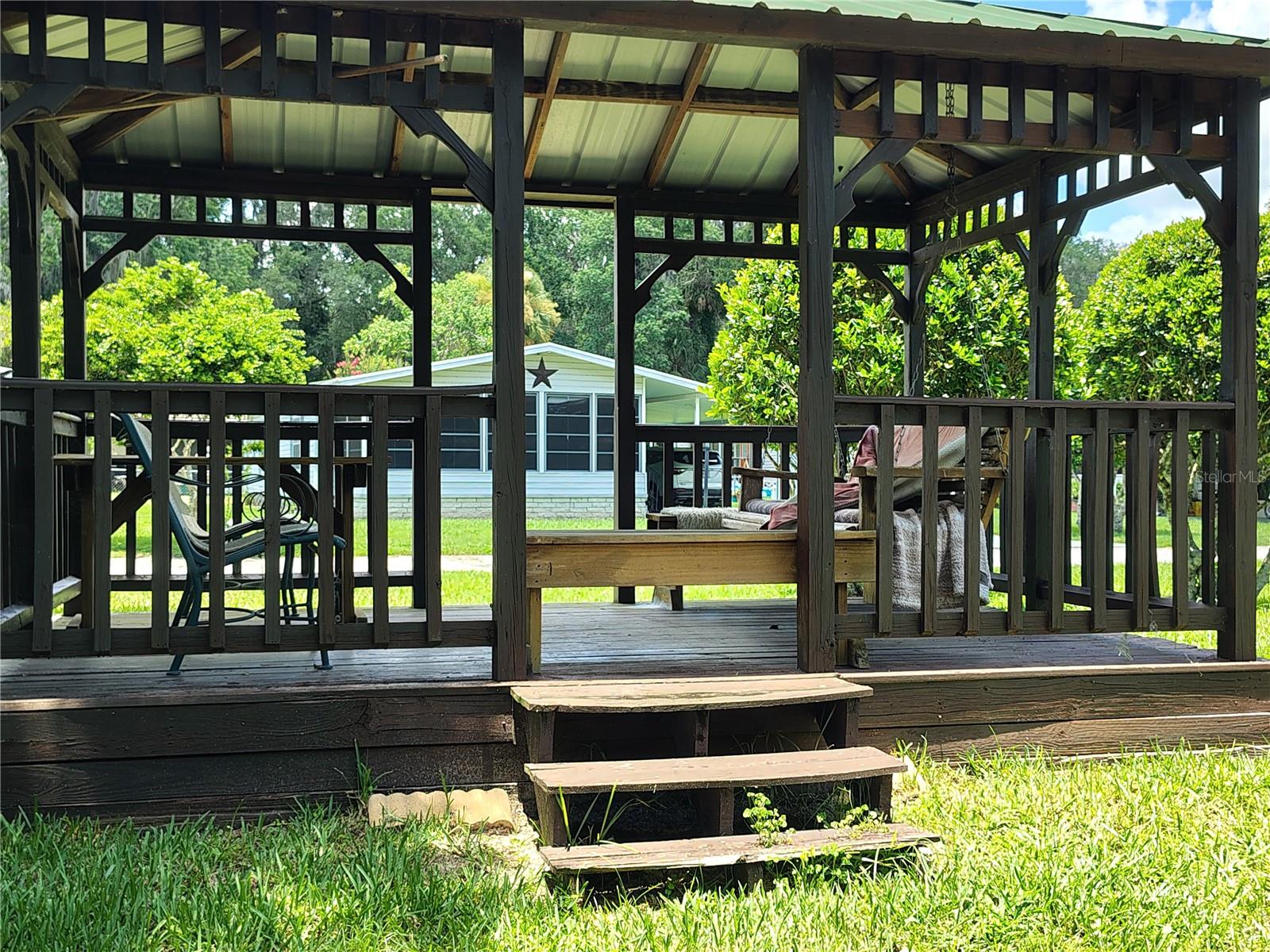 RIVER EDGE ESTATES - Residential