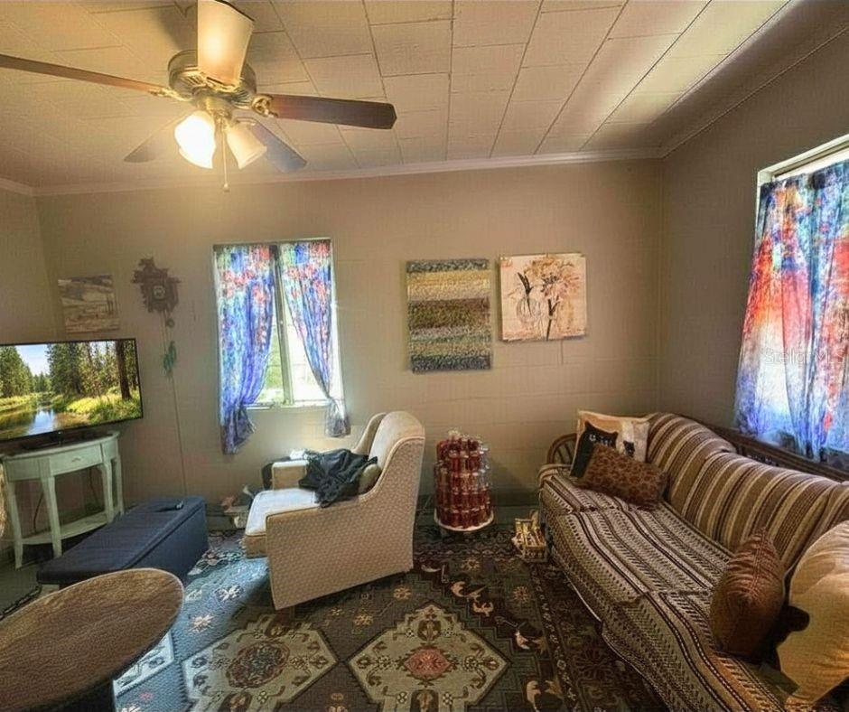 DAUGHTREYS ADDITION - Residential