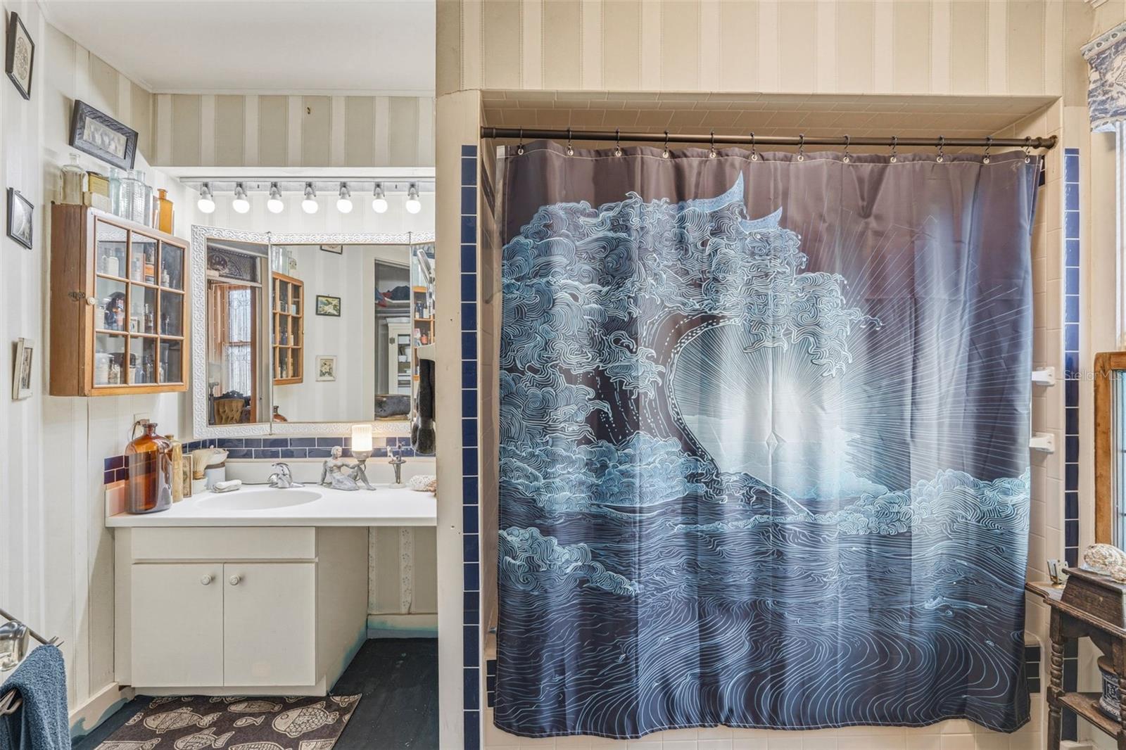 DAUGHTREYS ADDITION - Residential