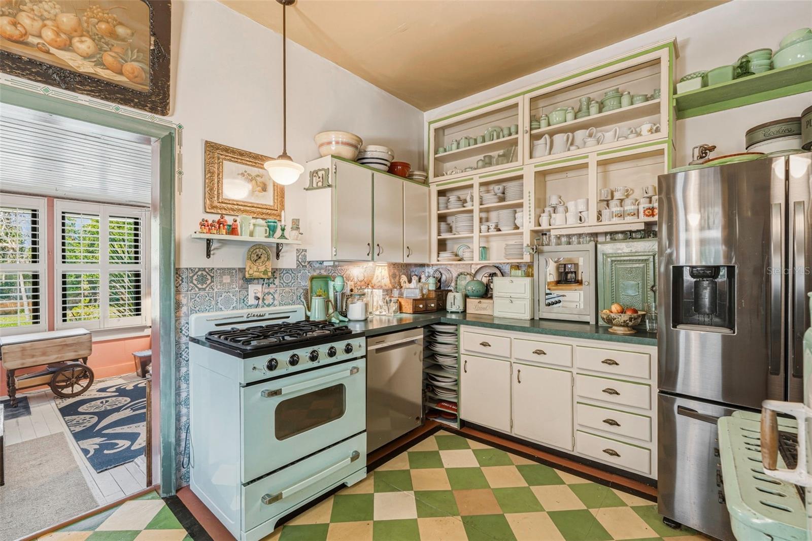 DAUGHTREYS ADDITION - Residential