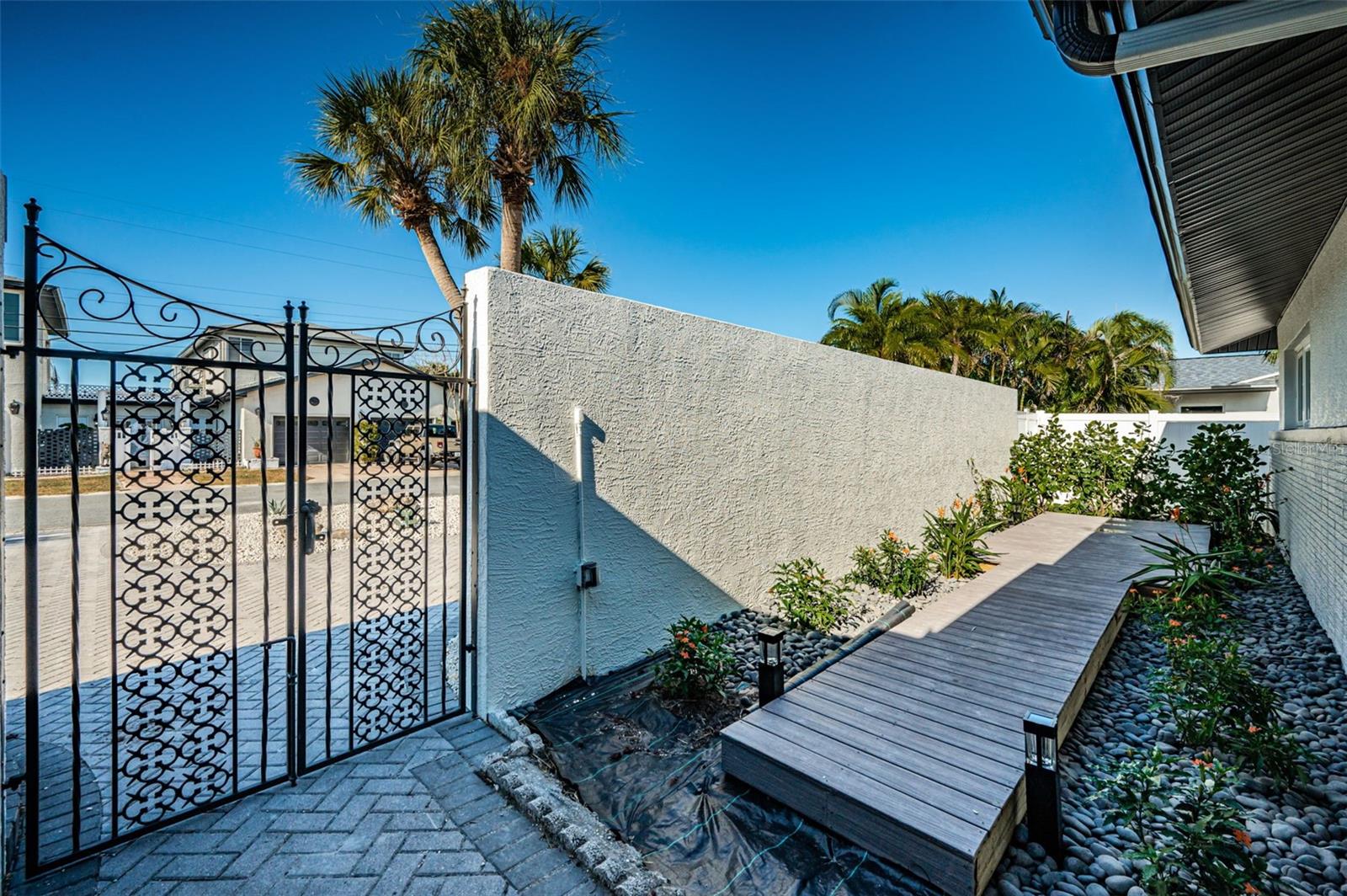 BRIGHTWATER BEACH ESTATES FINAL ADD - Residential Lease