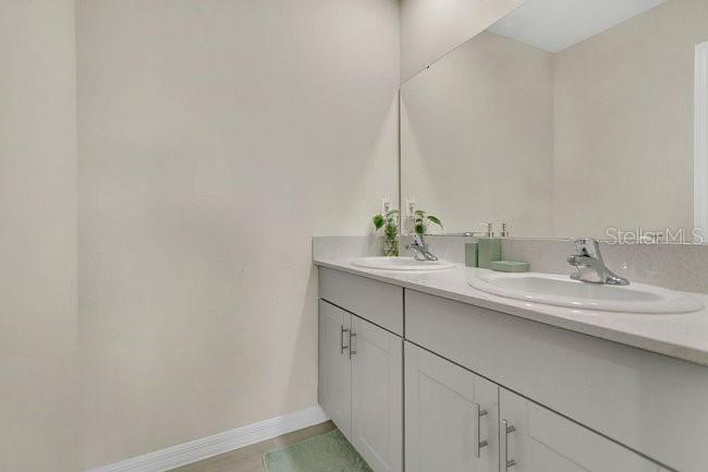 LAWSON DUNES SUB - Residential Lease