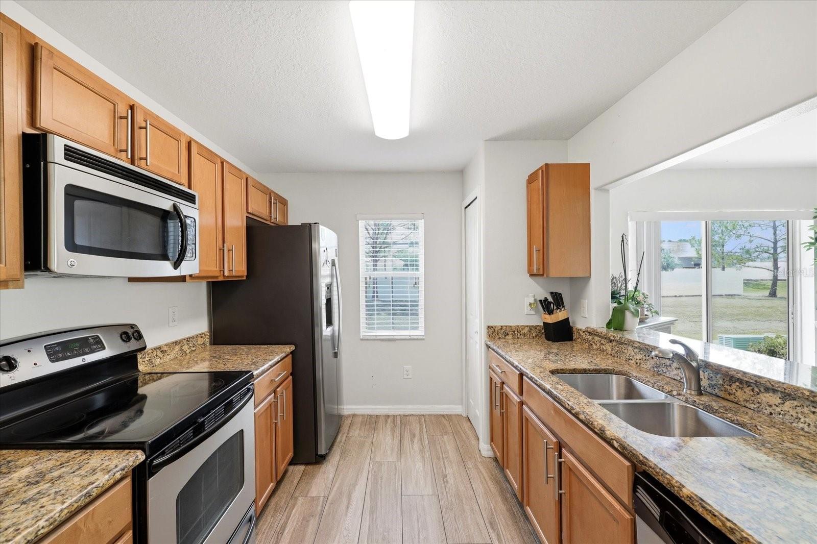 COBBLESTONE LANDING TWNHMS CONDO - Residential