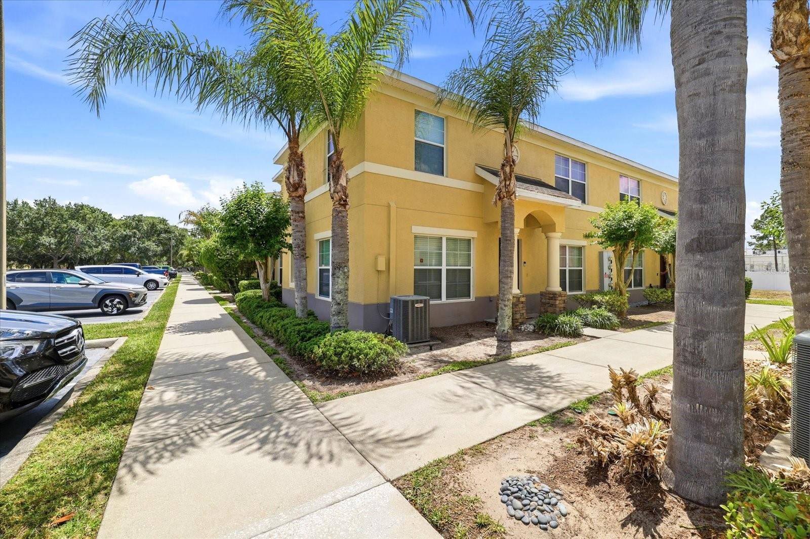 COBBLESTONE LANDING TWNHMS CONDO - Residential