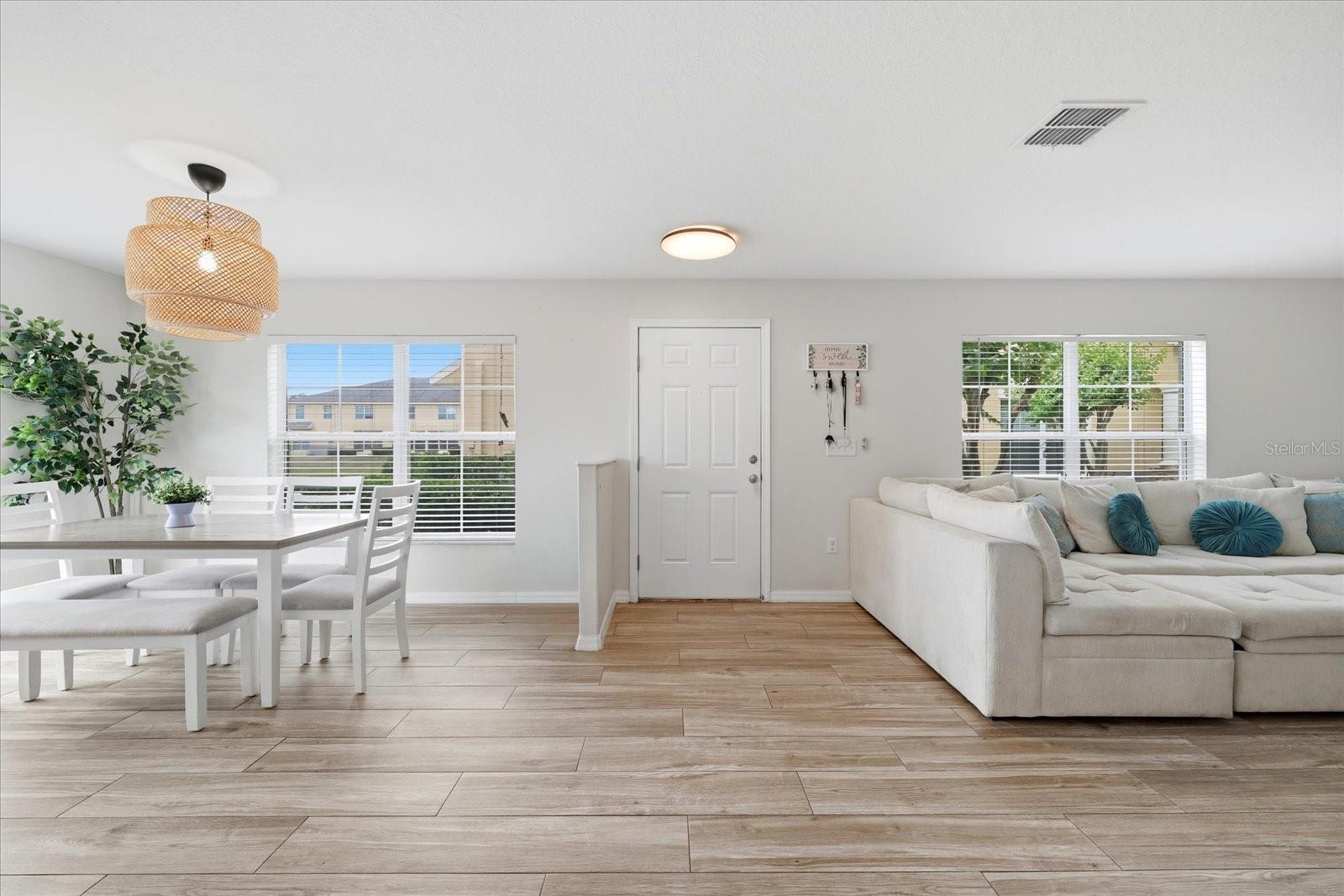 COBBLESTONE LANDING TWNHMS CONDO - Residential