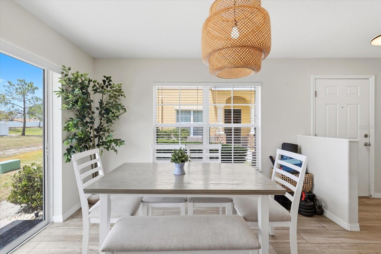 COBBLESTONE LANDING TWNHMS CONDO - Residential