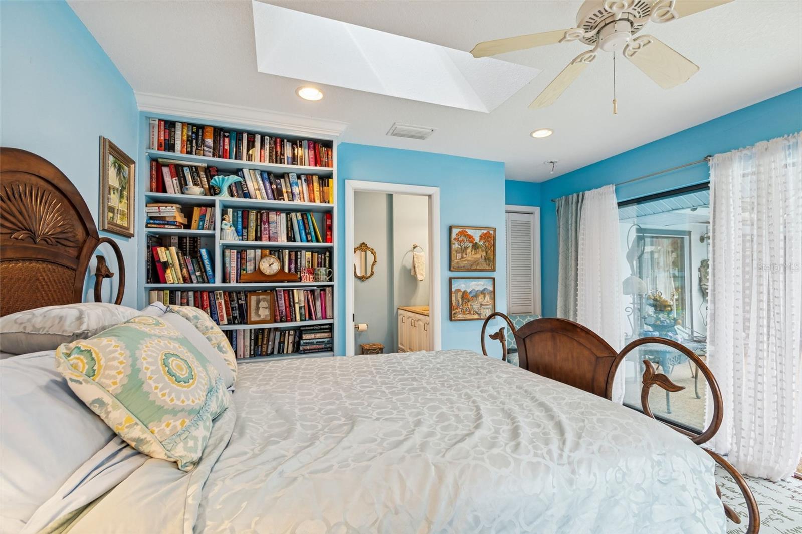 BLUFFS THE - Residential