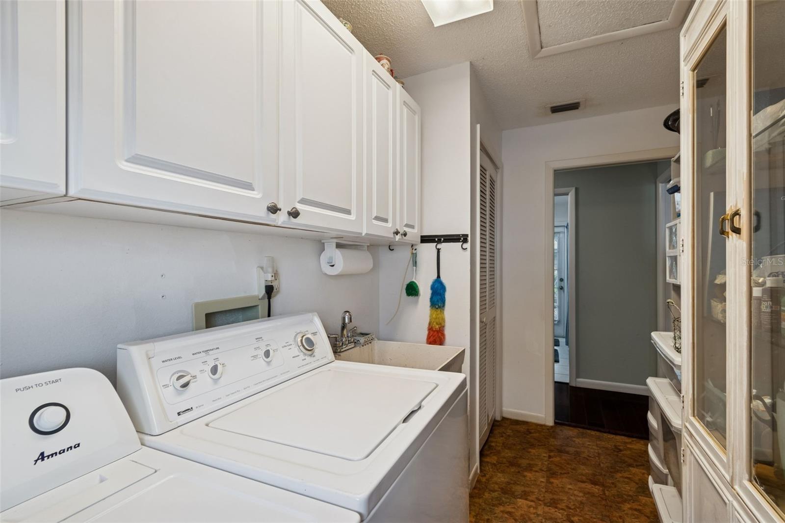 BLUFFS THE - Residential