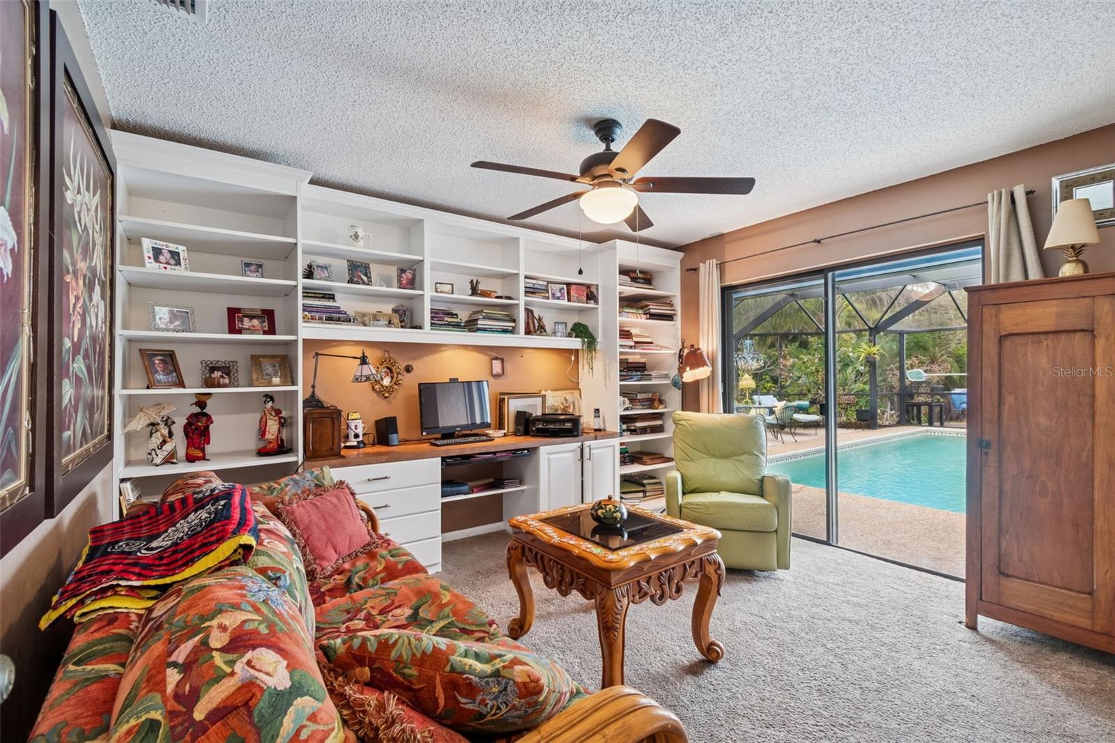 BLUFFS THE - Residential