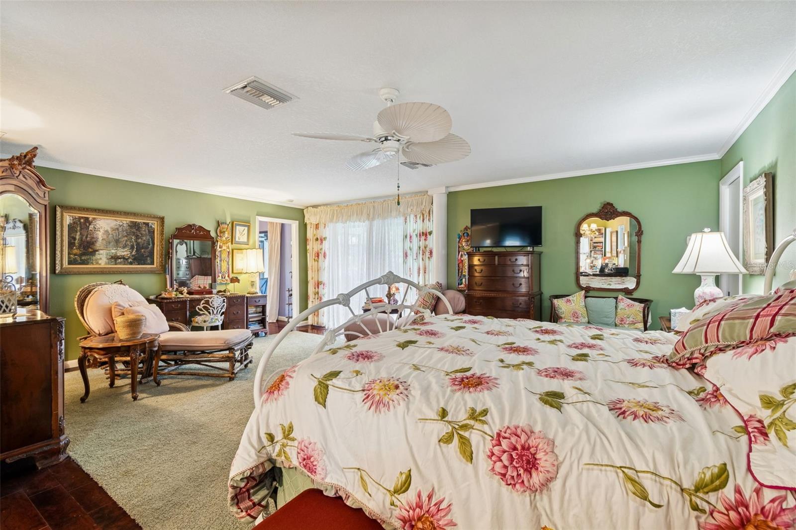 BLUFFS THE - Residential